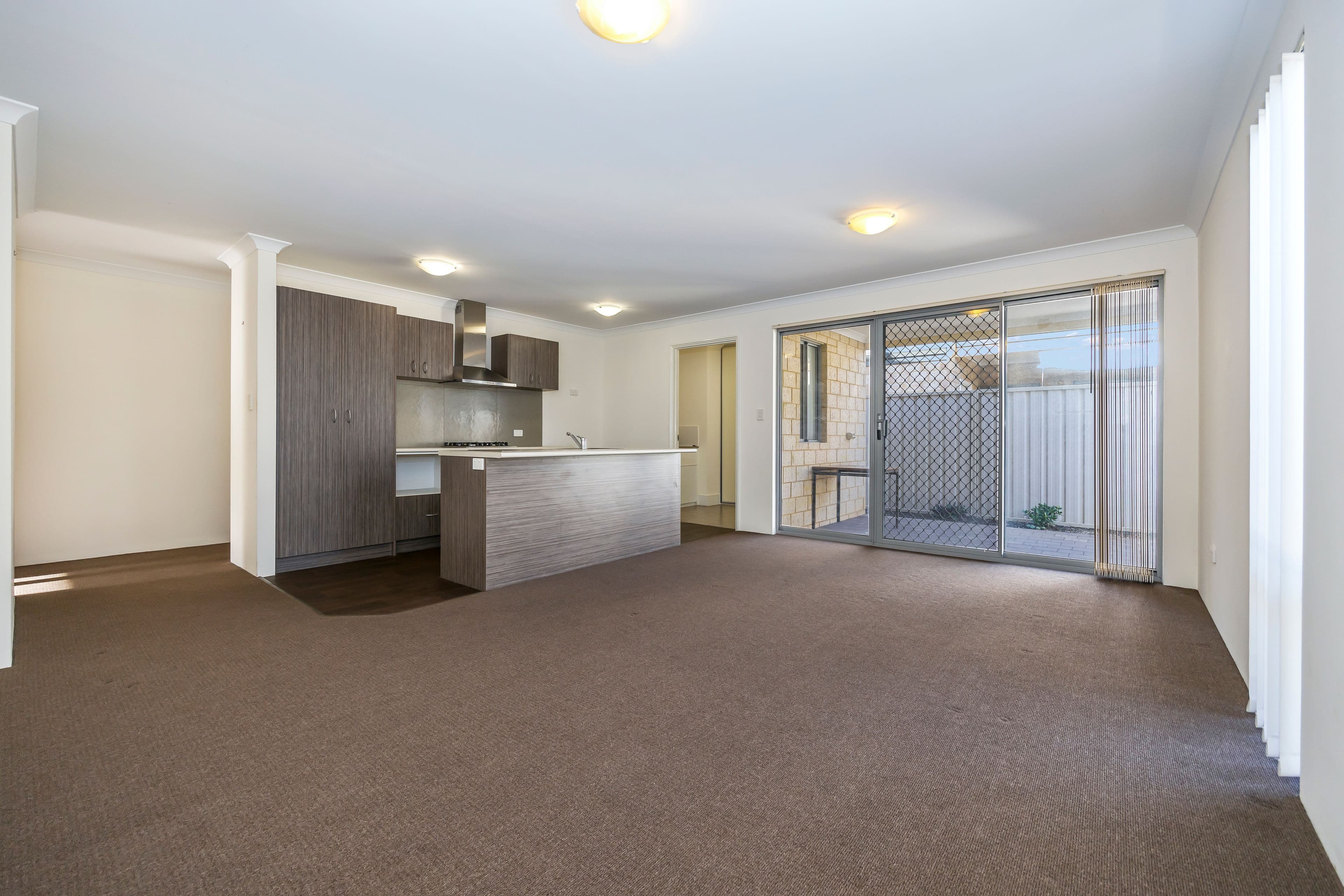 26 Mangosteen Drive, Forrestfield WA 6058, Forrestfield - Thumbnail 7