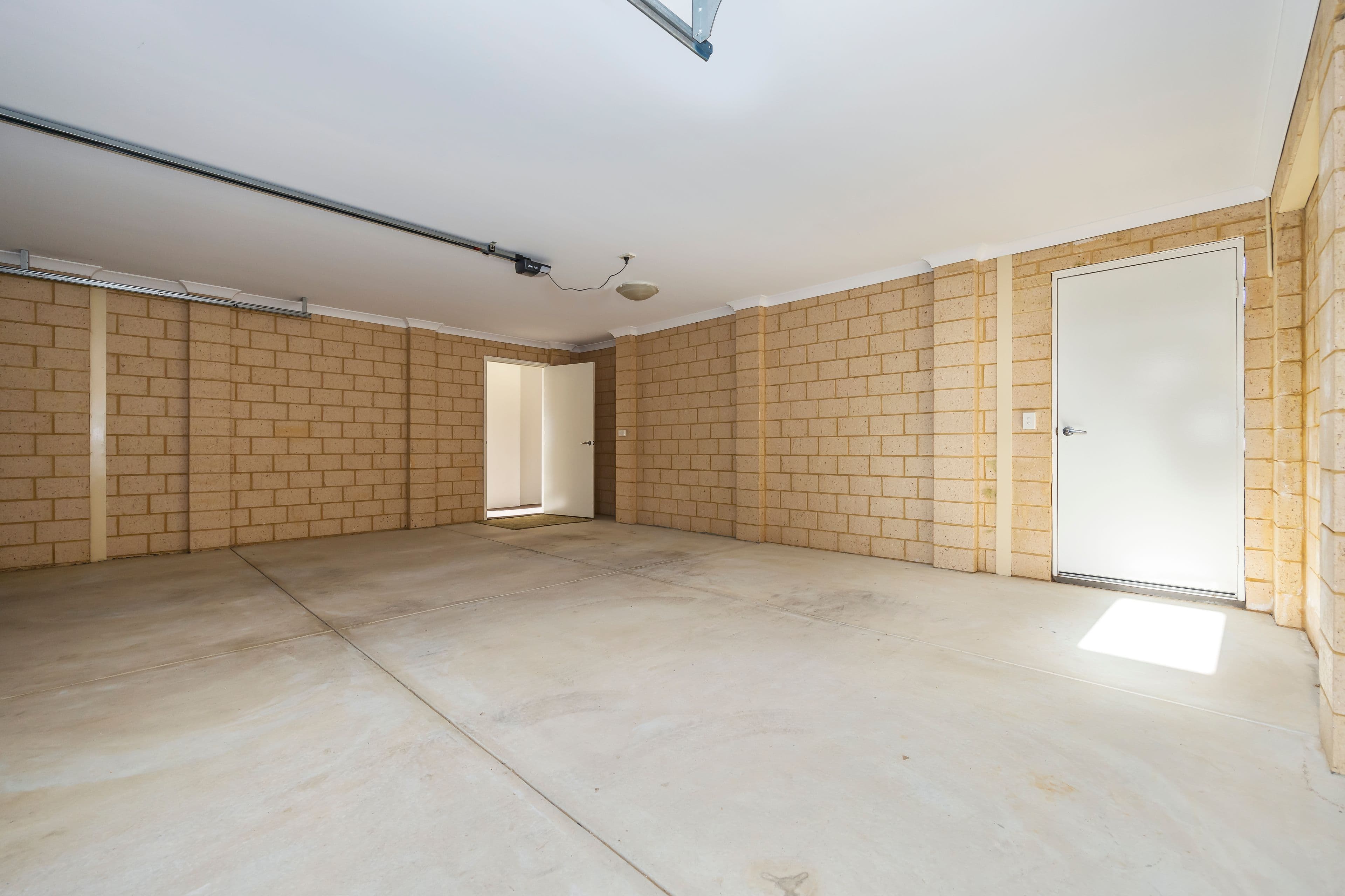 26 Mangosteen Drive, Forrestfield WA 6058, Forrestfield - Thumbnail 8