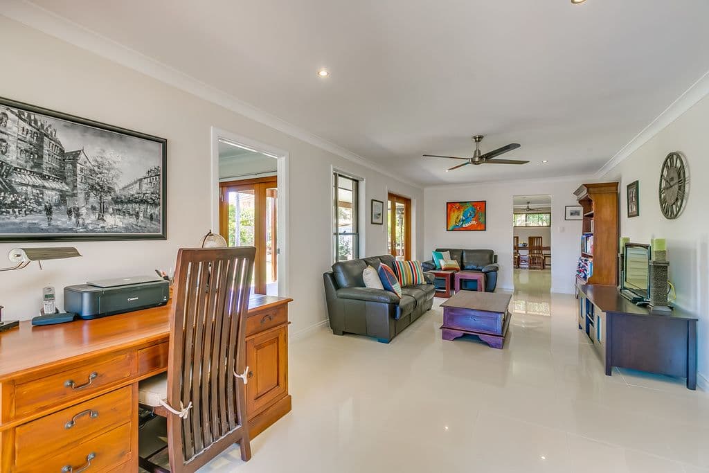 2 Aaron Court, Wellington Point QLD 4160, Wellington Point - Thumbnail 3