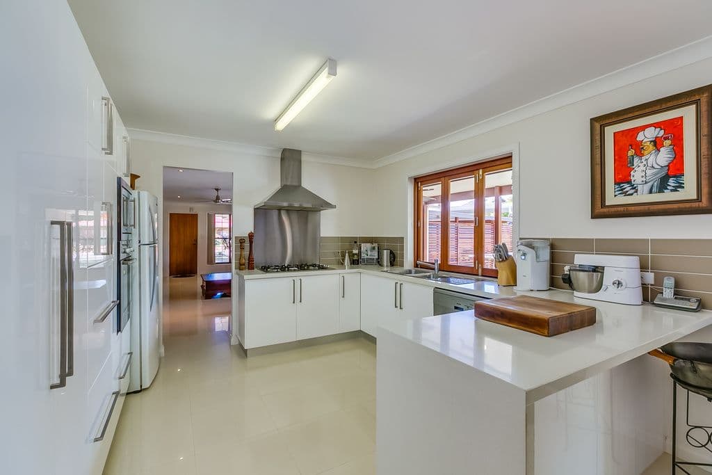 2 Aaron Court, Wellington Point QLD 4160, Wellington Point - Thumbnail 5