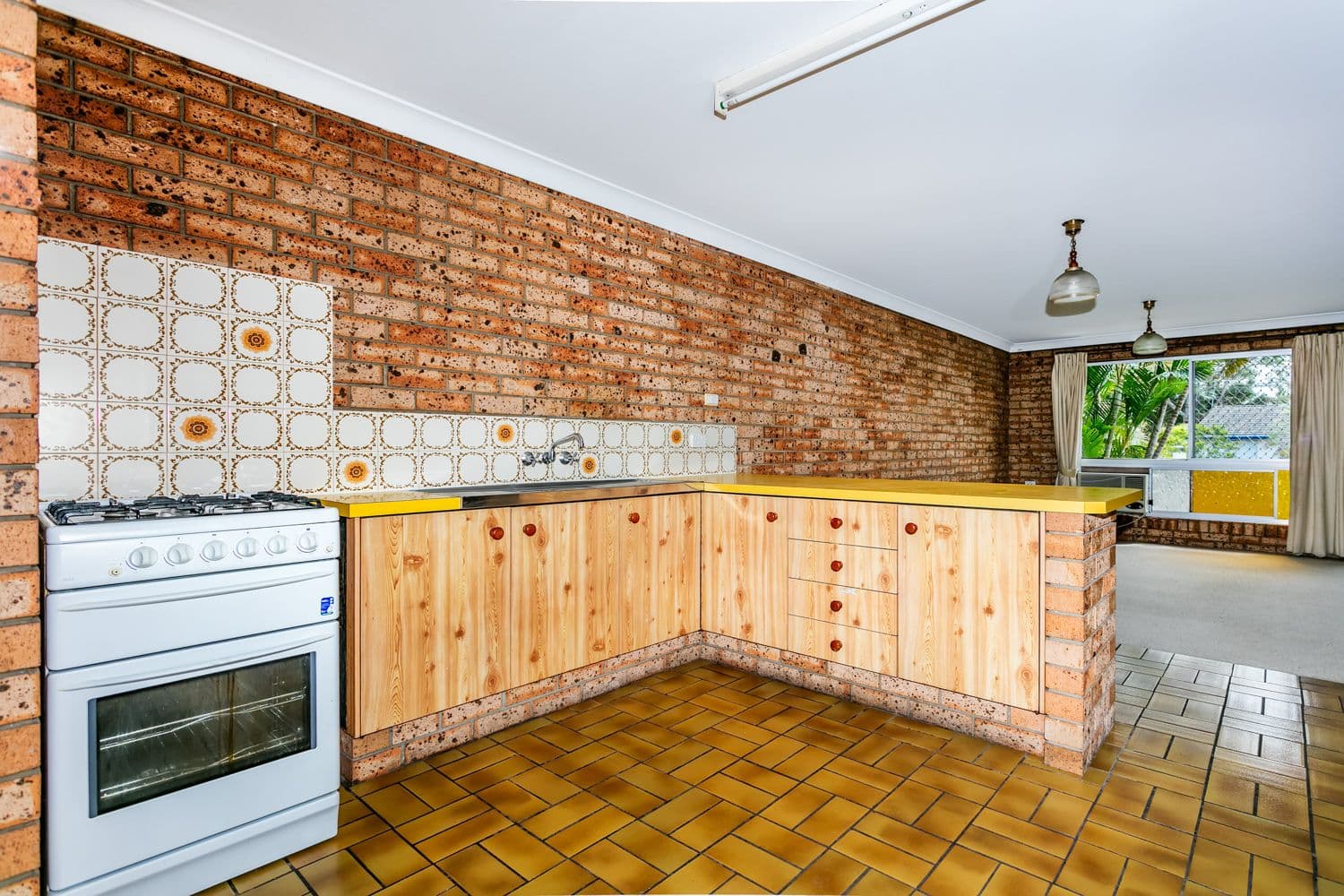20 Hammel Street, Beenleigh QLD 4207, Beenleigh - Thumbnail 2