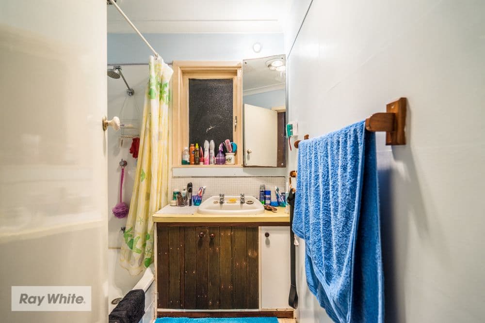 22 Mereworth Way, Girrawheen WA 6064, Girrawheen - Thumbnail 7