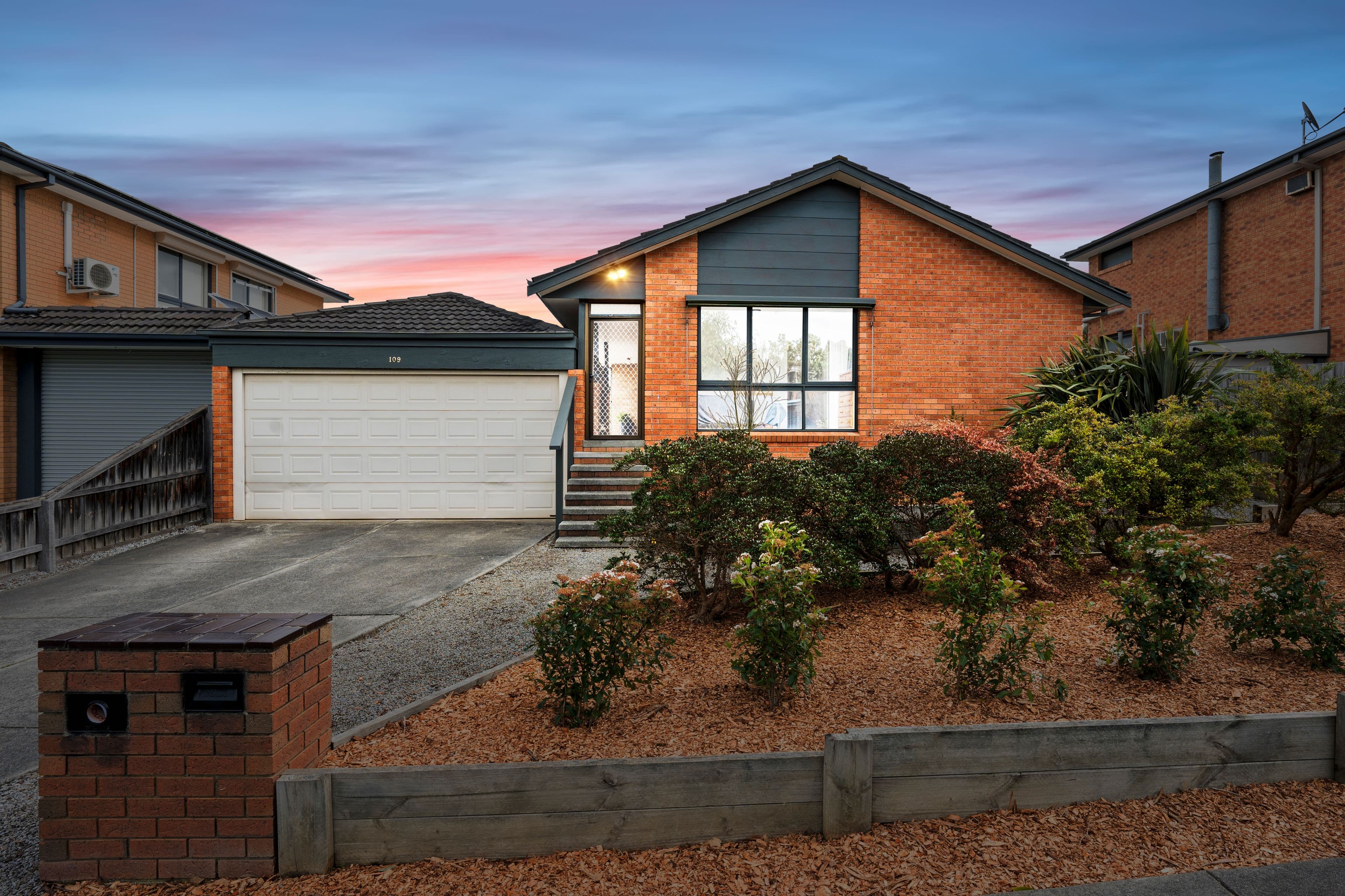 109 Renou Road, Wantirna South VIC 3152, Wantirna South - Thumbnail 2