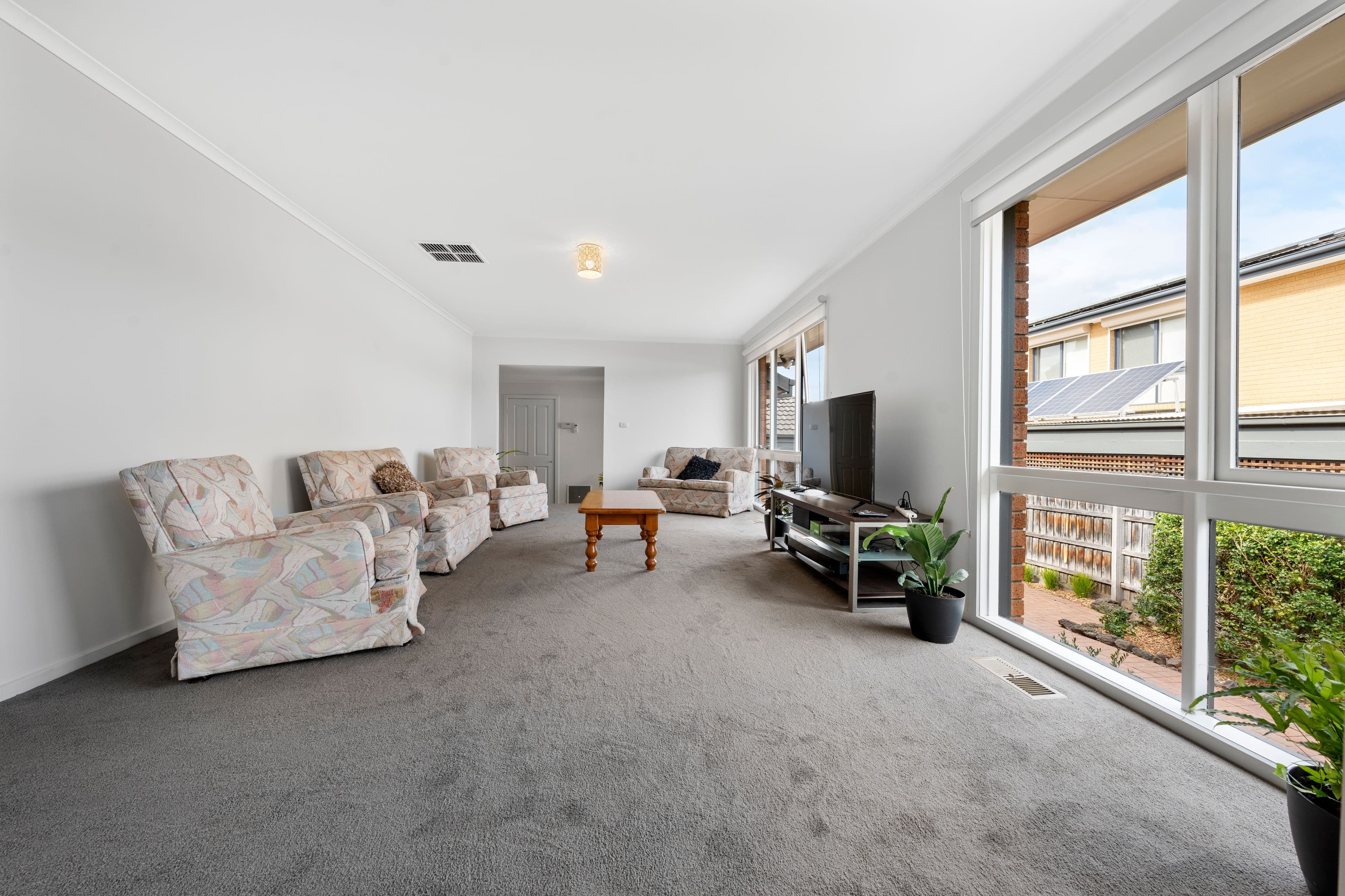 109 Renou Road, Wantirna South VIC 3152, Wantirna South - Thumbnail 3