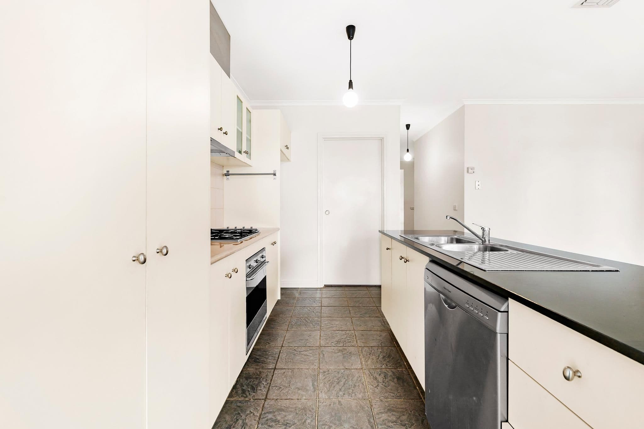 10 Sugar Gum Drive, Bundoora VIC 3083, Bundoora - Thumbnail 2
