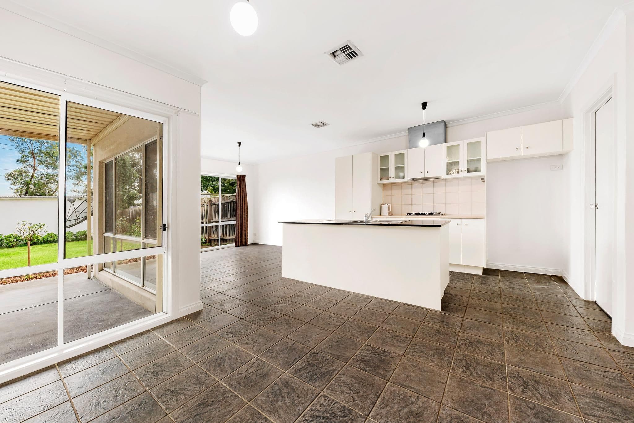 10 Sugar Gum Drive, Bundoora VIC 3083, Bundoora - Thumbnail 3