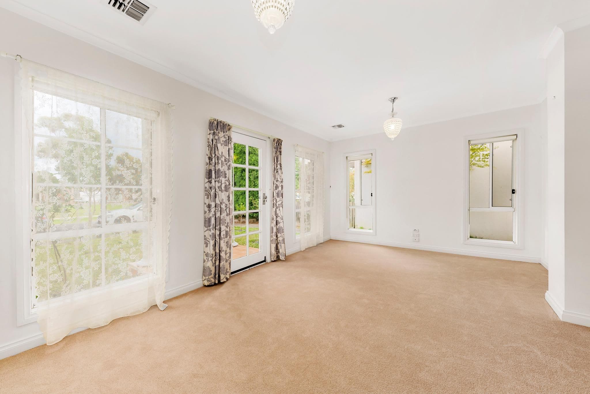 10 Sugar Gum Drive, Bundoora VIC 3083, Bundoora - Thumbnail 8