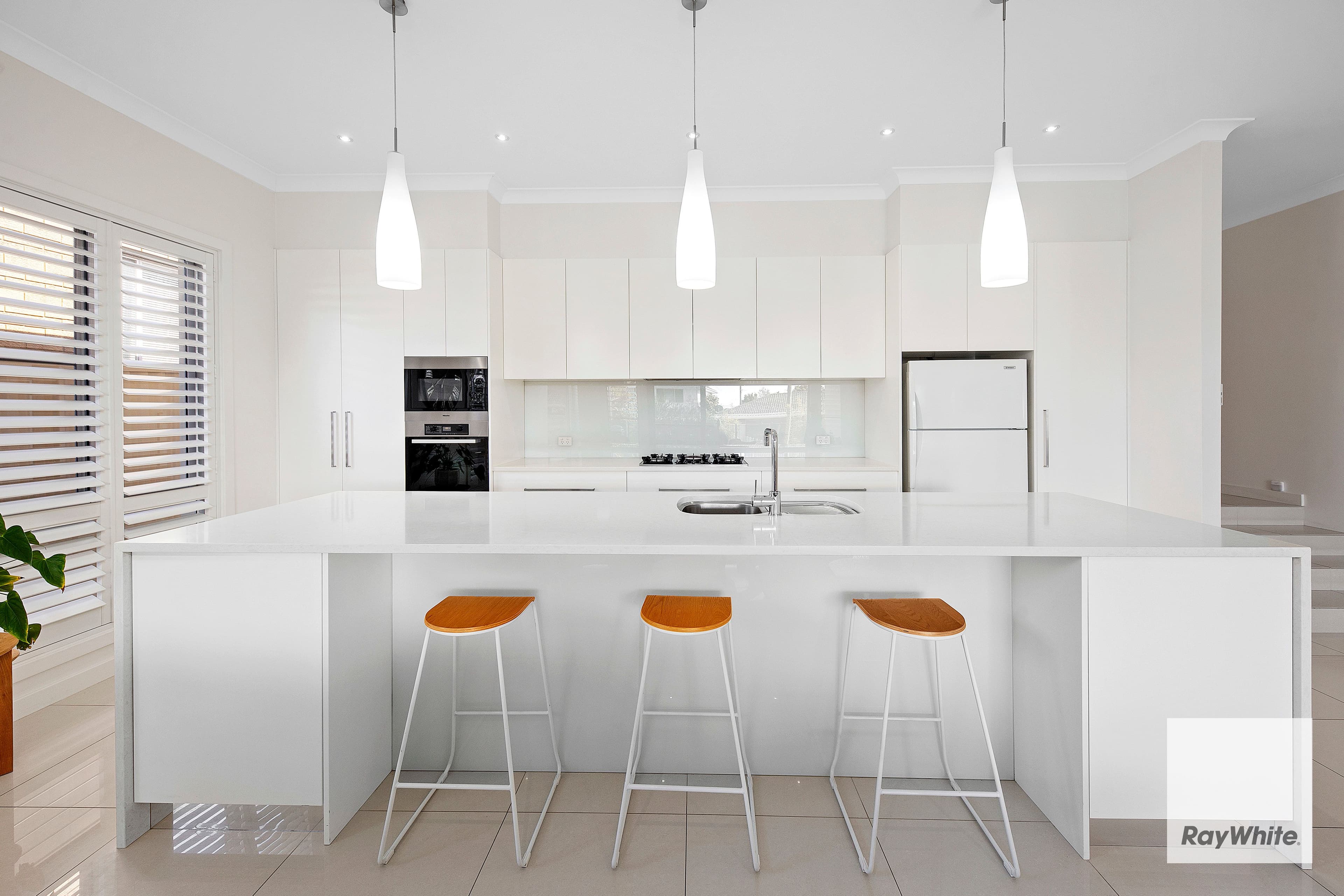 7 Booyong Avenue, Caringbah NSW 2229, Caringbah - Thumbnail 4
