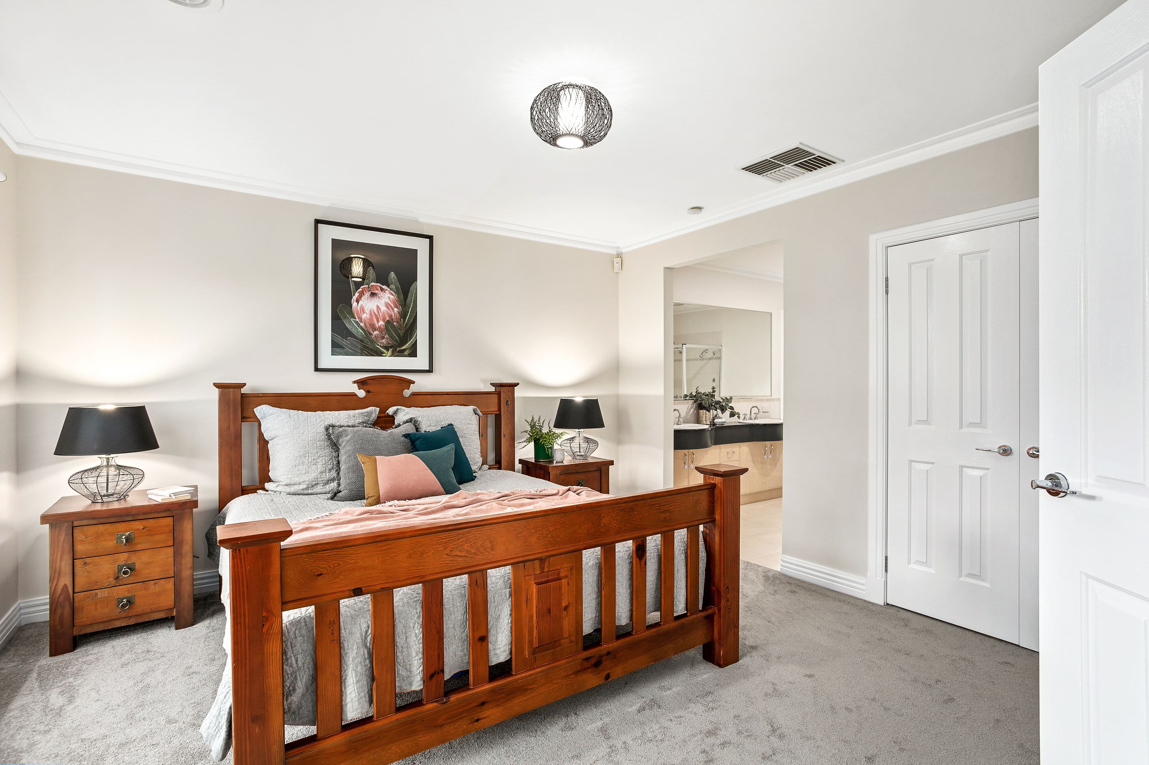 8 Eildon Circuit, Taylors Hill VIC 3037, Taylors Hill - Thumbnail 4