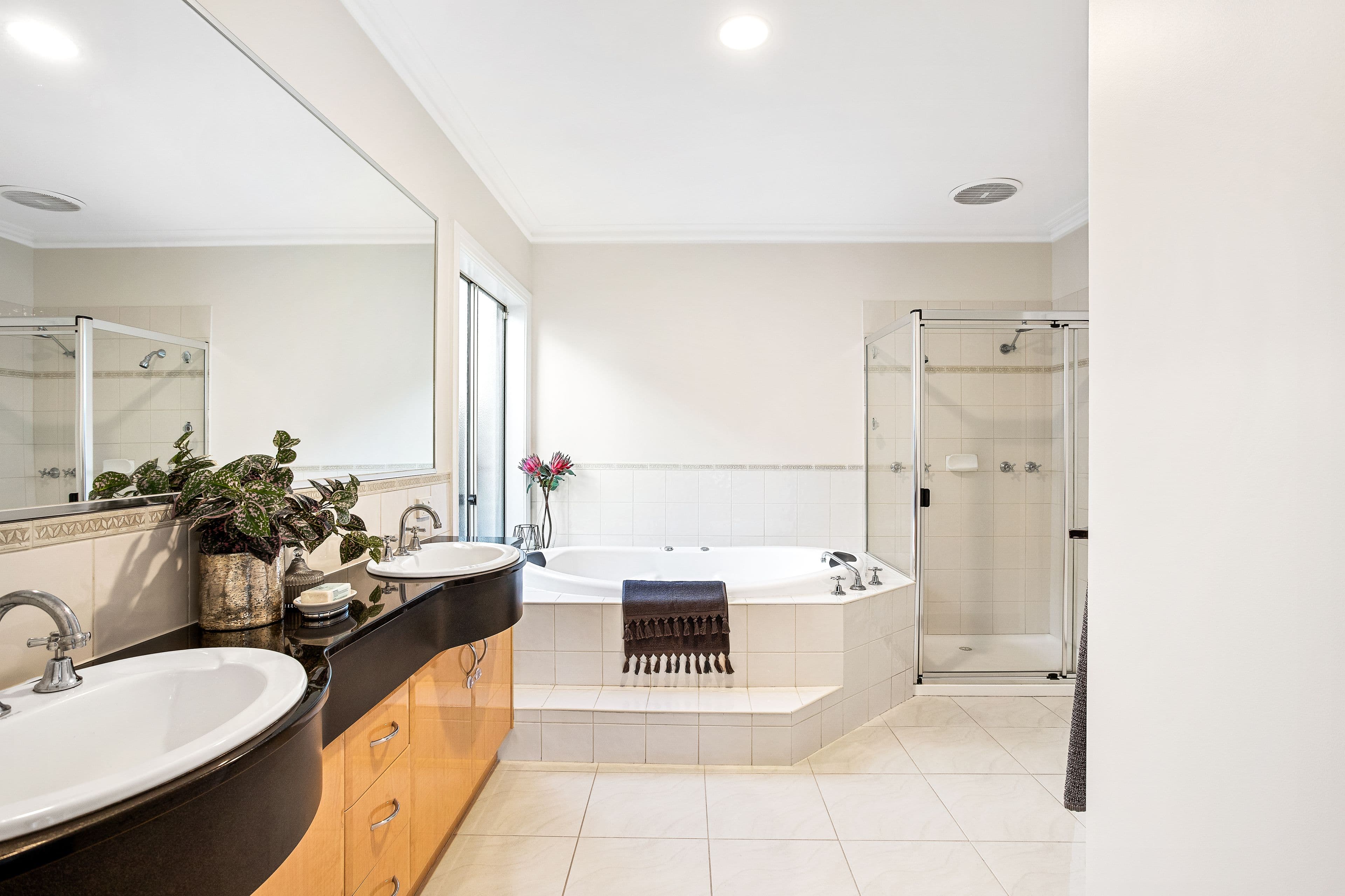 8 Eildon Circuit, Taylors Hill VIC 3037, Taylors Hill - Thumbnail 5