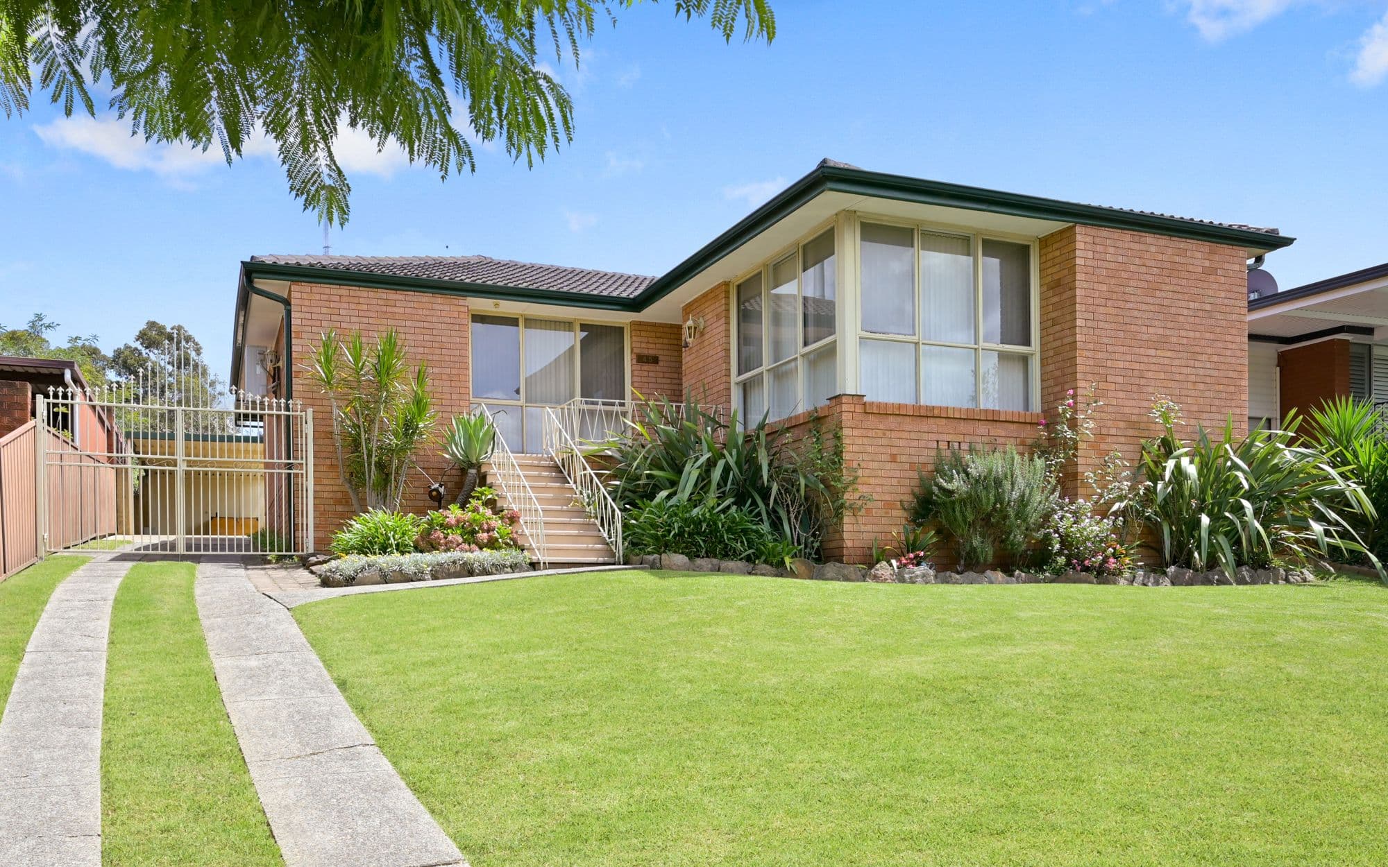 45 Phoenix Crescent, Casula NSW 2170, Casula - Thumbnail 3
