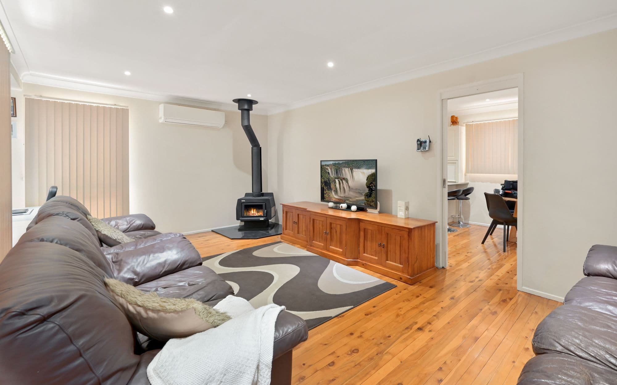 45 Phoenix Crescent, Casula NSW 2170, Casula - Thumbnail 5