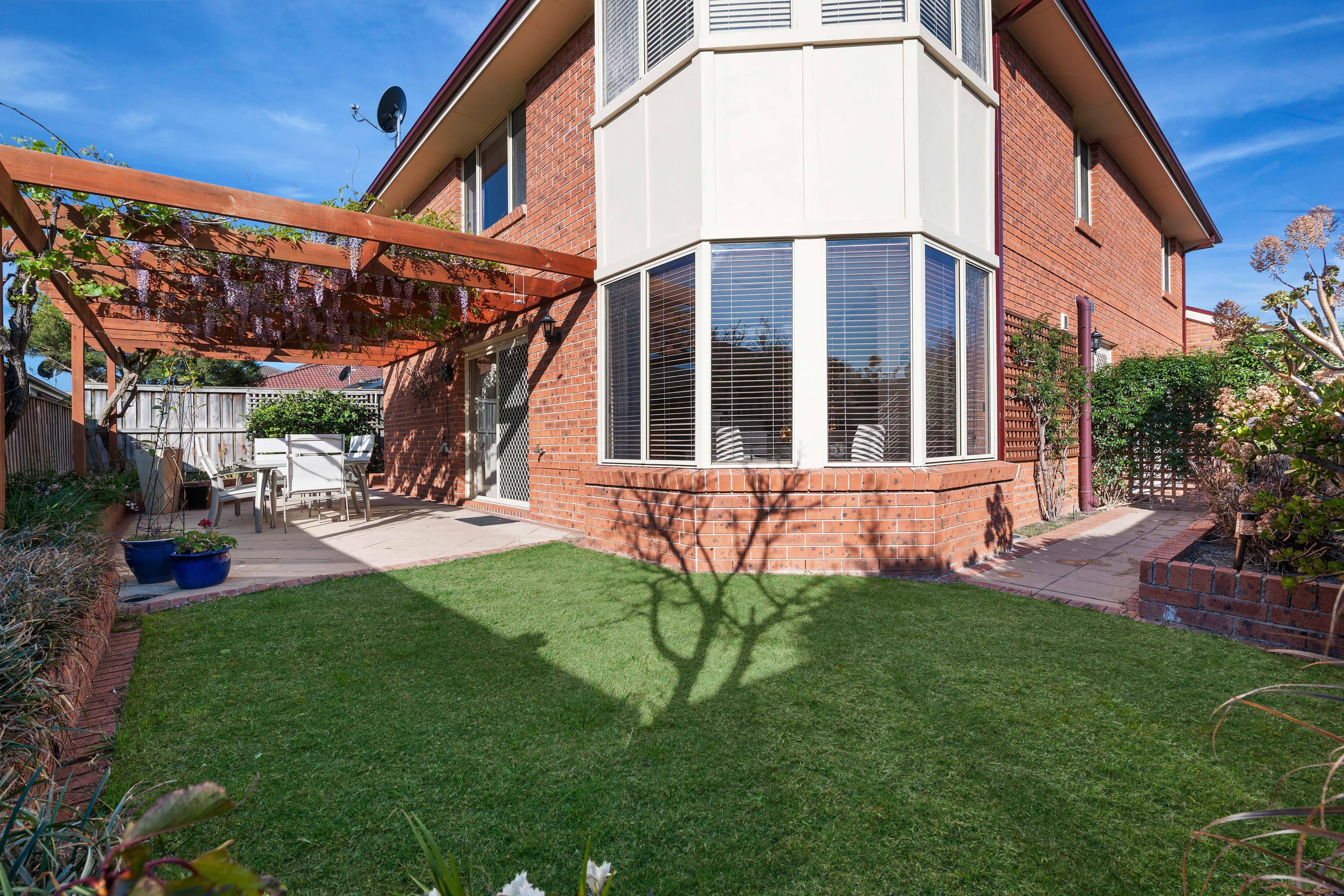 8 Kingdom Place, Kellyville - Thumbnail 8