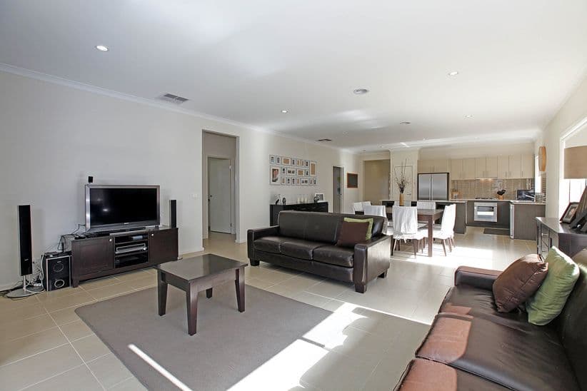 14 Chettam Street, EPPING VIC 3076, Epping - Thumbnail 3