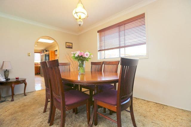 65 Wendy Avenue, Georges Hall NSW 2198, Georges Hall - Thumbnail 5