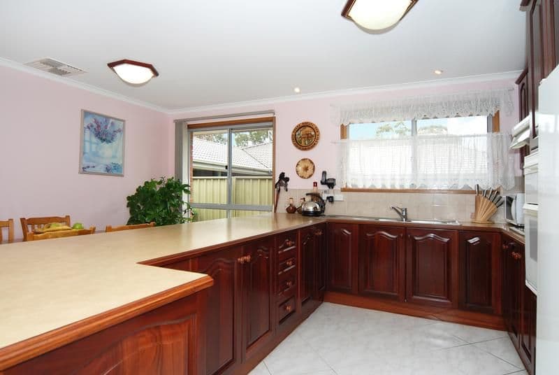 90 OAKRIDGE Road, ABERFOYLE PARK SA 5159, Aberfoyle Park - Thumbnail 5