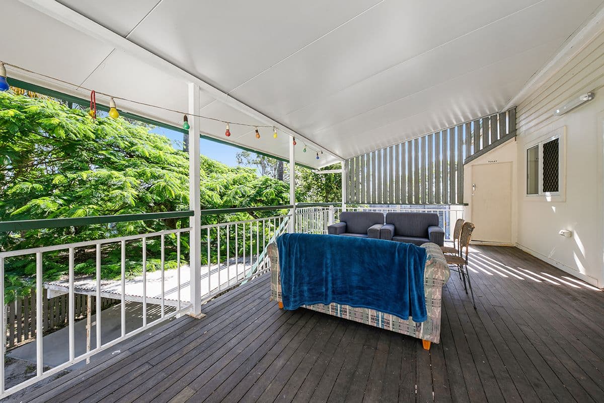 12 Sampson Street, Annerley QLD 4103, Annerley - Thumbnail 2