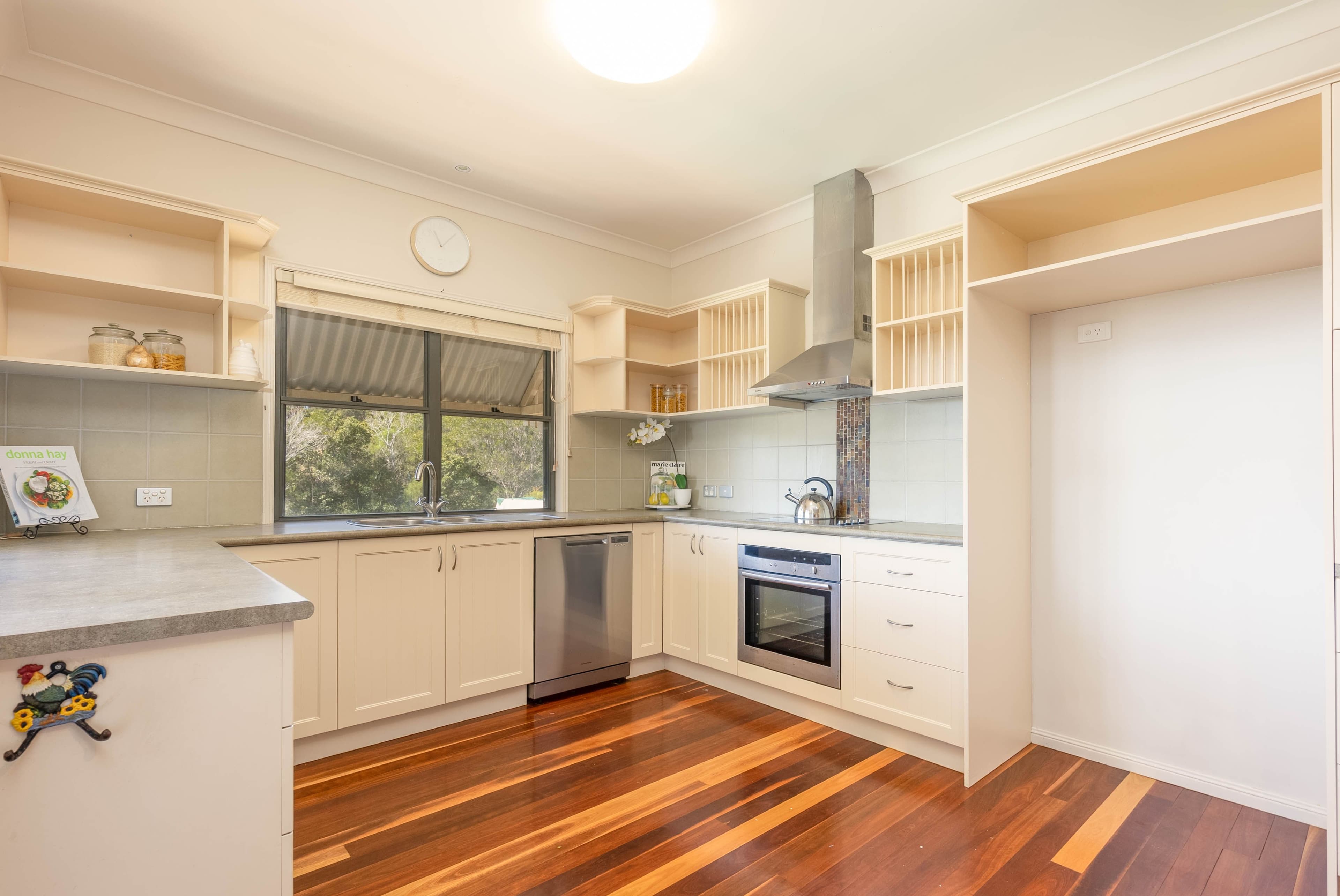 16 Ruthenberg Street, Lowood QLD 4311, Lowood - Thumbnail 7