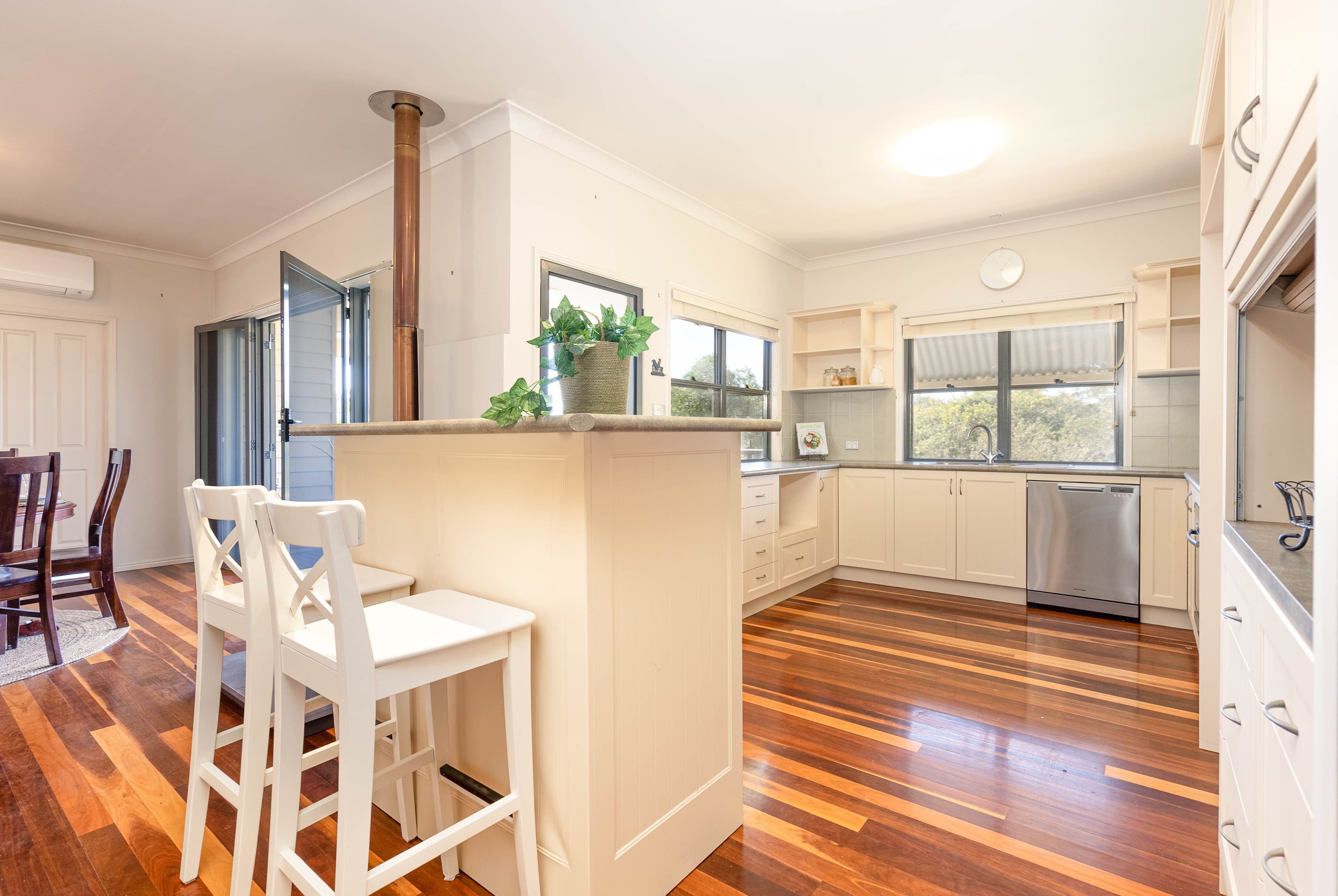 16 Ruthenberg Street, Lowood QLD 4311, Lowood - Thumbnail 8