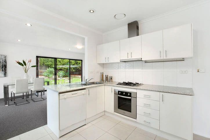 62 Kett Street, BLACKBURN NORTH VIC 3130, Blackburn North - Thumbnail 4