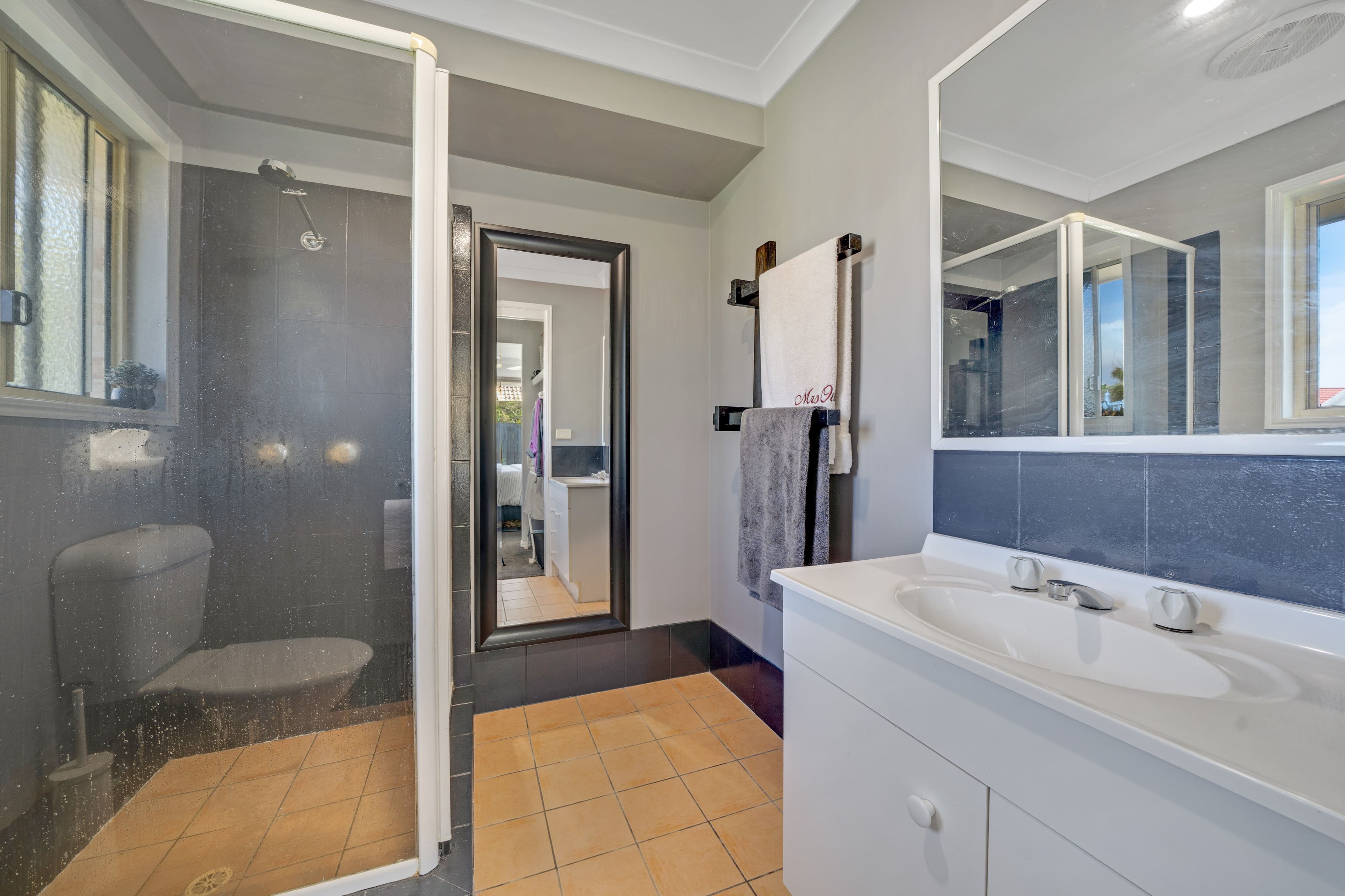 19 Ku-Ring-Gai Close, Loganholme QLD 4129, Loganholme - Thumbnail 6