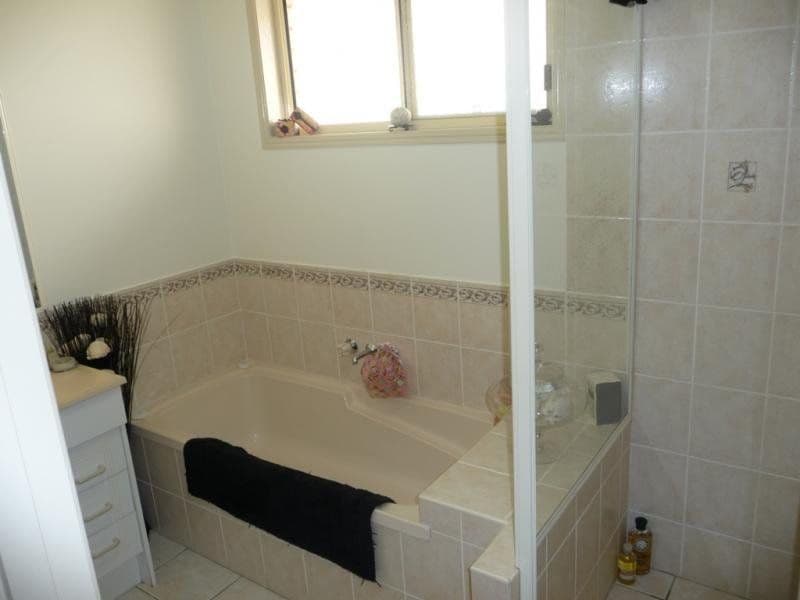 86 Nissen Street, URRAWEEN QLD 4655, Urraween - Thumbnail 7