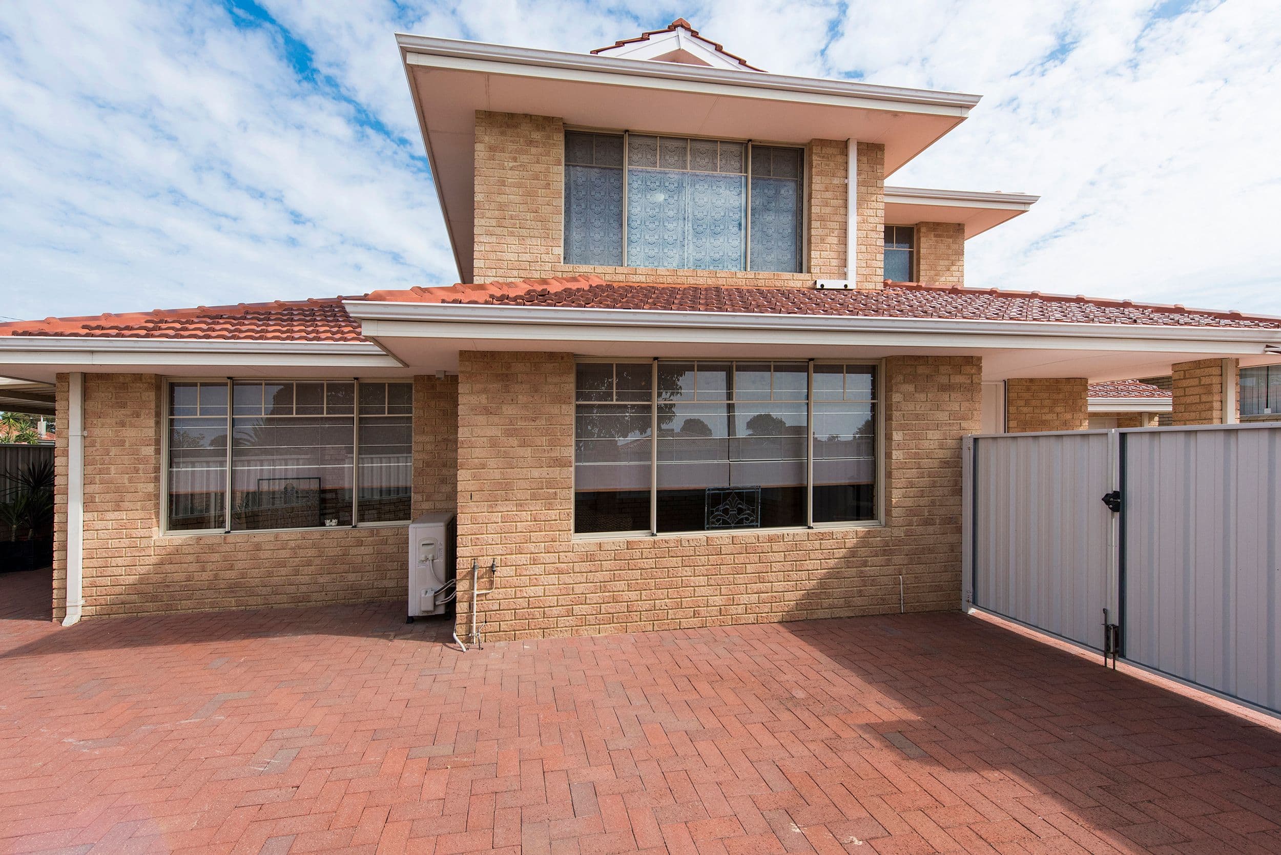 32 Riley Street, Tuart Hill WA 6060, Tuart Hill - Thumbnail 2