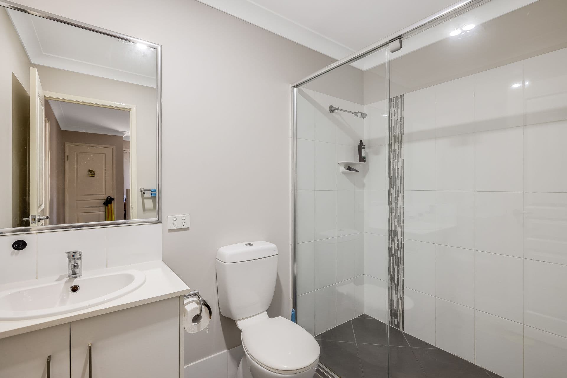86 Anzac Avenue, Newtown QLD 4350, Newtown - Thumbnail 8