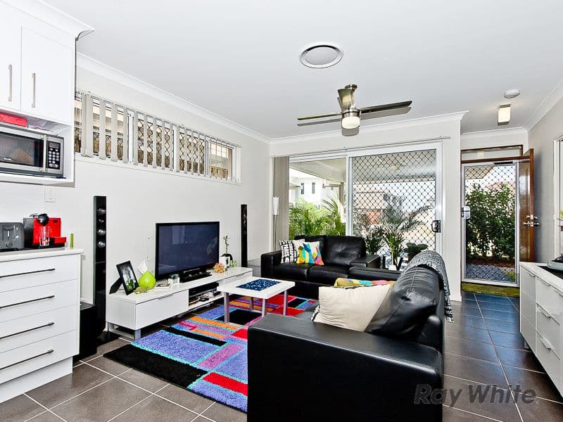 8 Hinchinbrook Avenue, Fitzgibbon QLD 4018, Fitzgibbon - Thumbnail 3