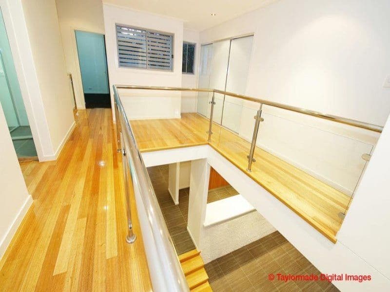 136 Porteus Drive, SEVEN HILLS QLD 4170, Seven Hills - Thumbnail 4