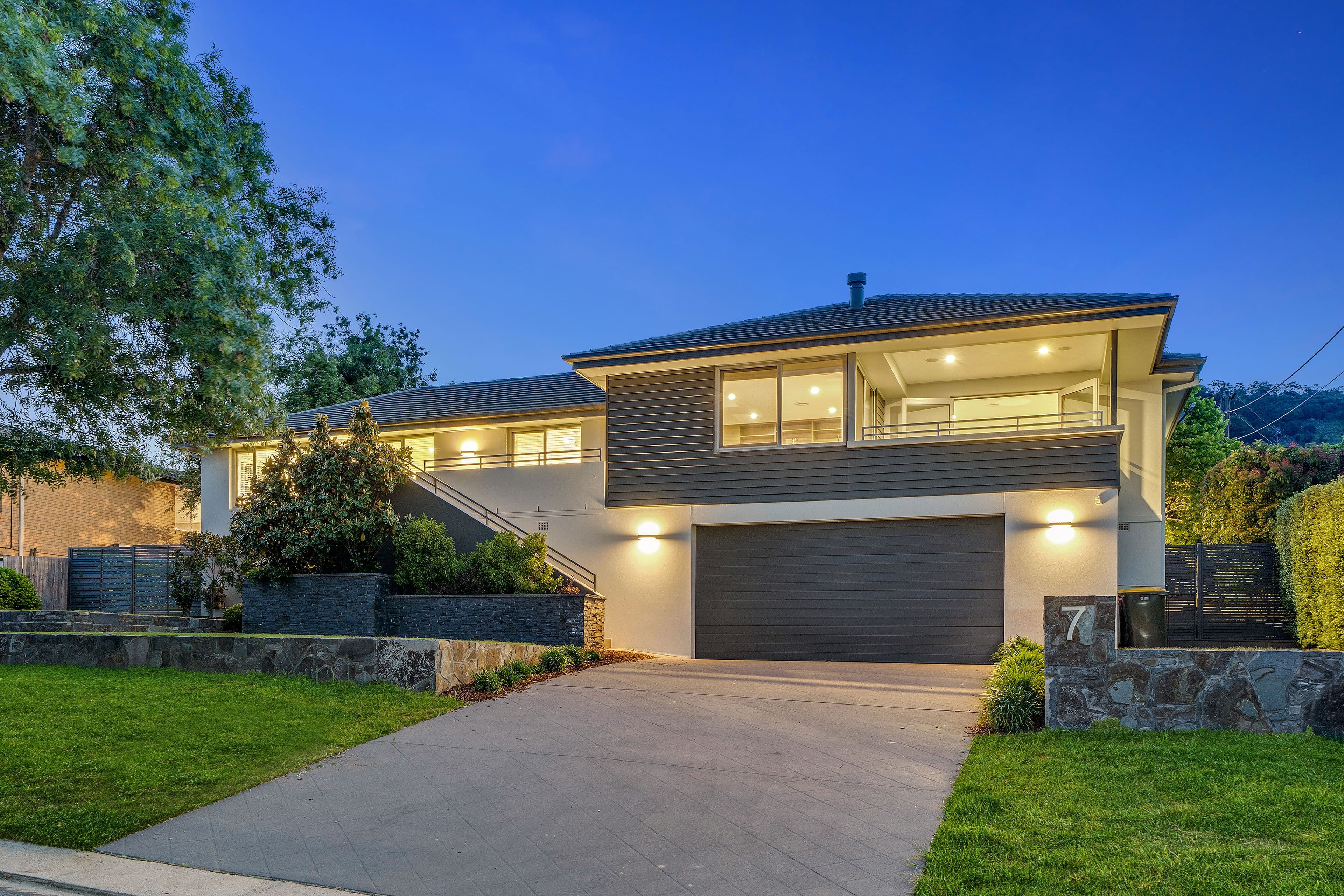 7 Whitham Place, Pearce ACT 2607, Pearce - Thumbnail 2