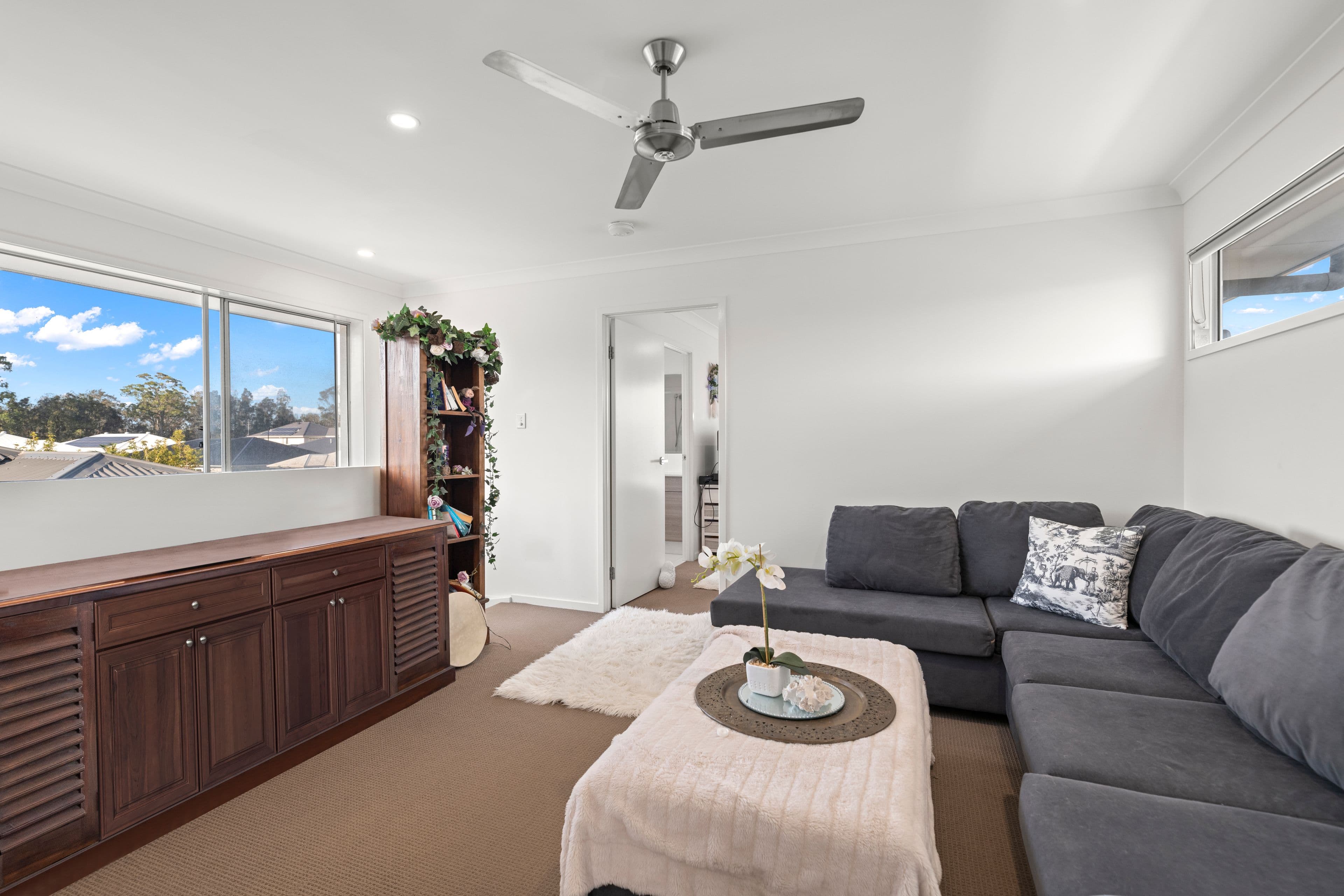 16 Roebuck Street, Coomera QLD 4209, Coomera - Thumbnail 7