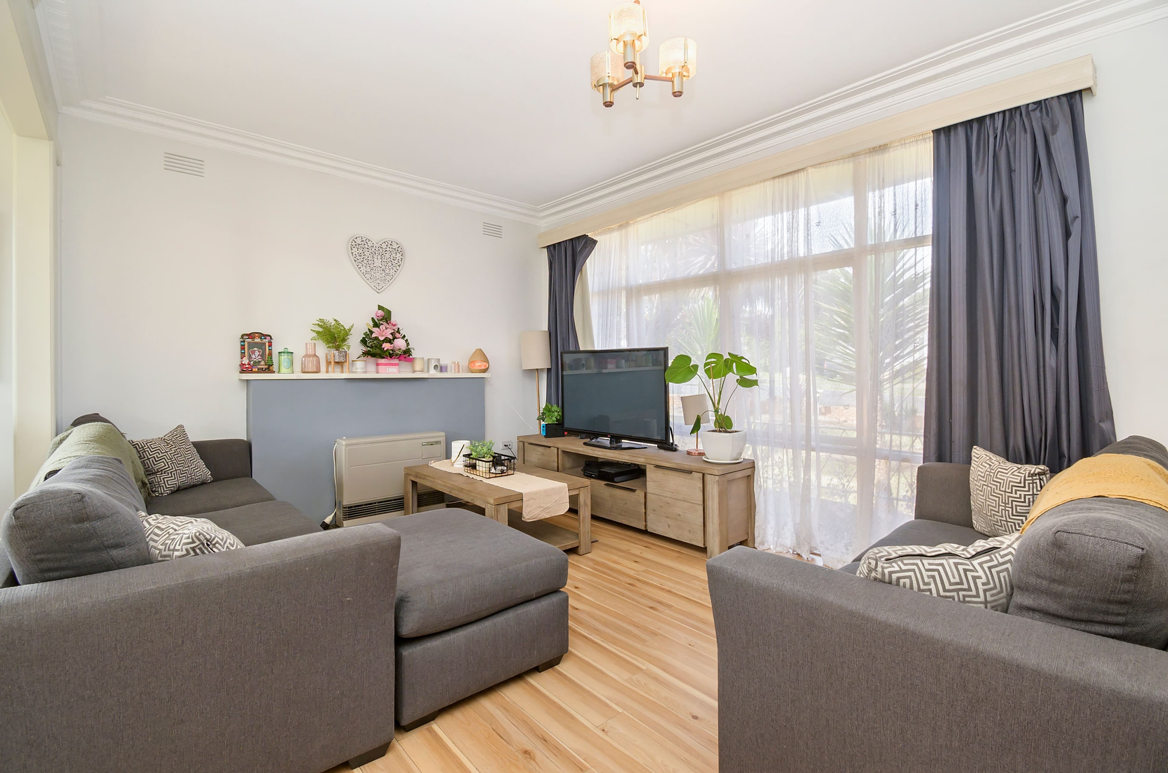 2 Ross Street, Warrnambool VIC 3280, Warrnambool - Thumbnail 2