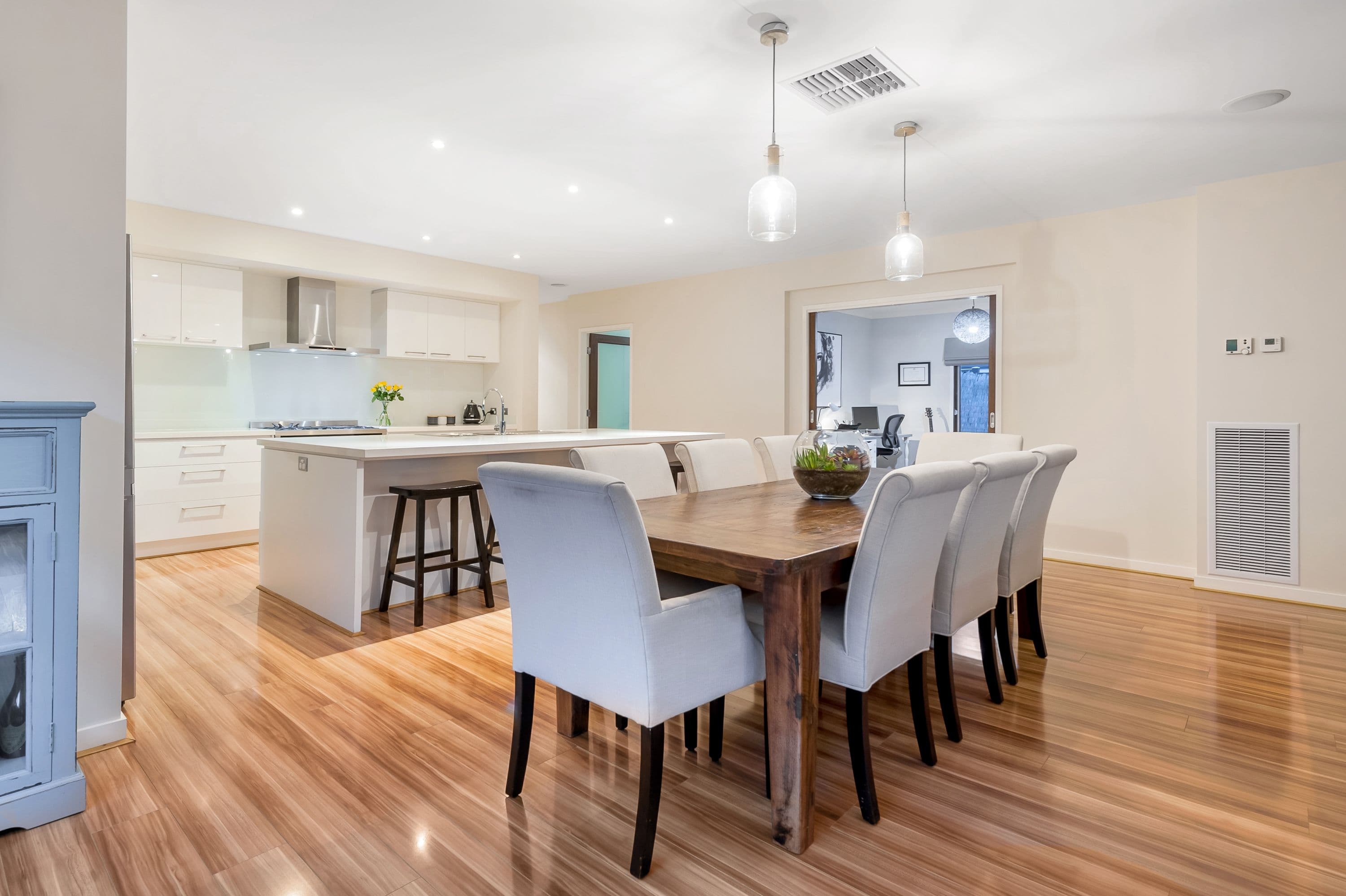 34 Viewside Crescent, Craigieburn VIC 3064, Craigieburn - Thumbnail 6