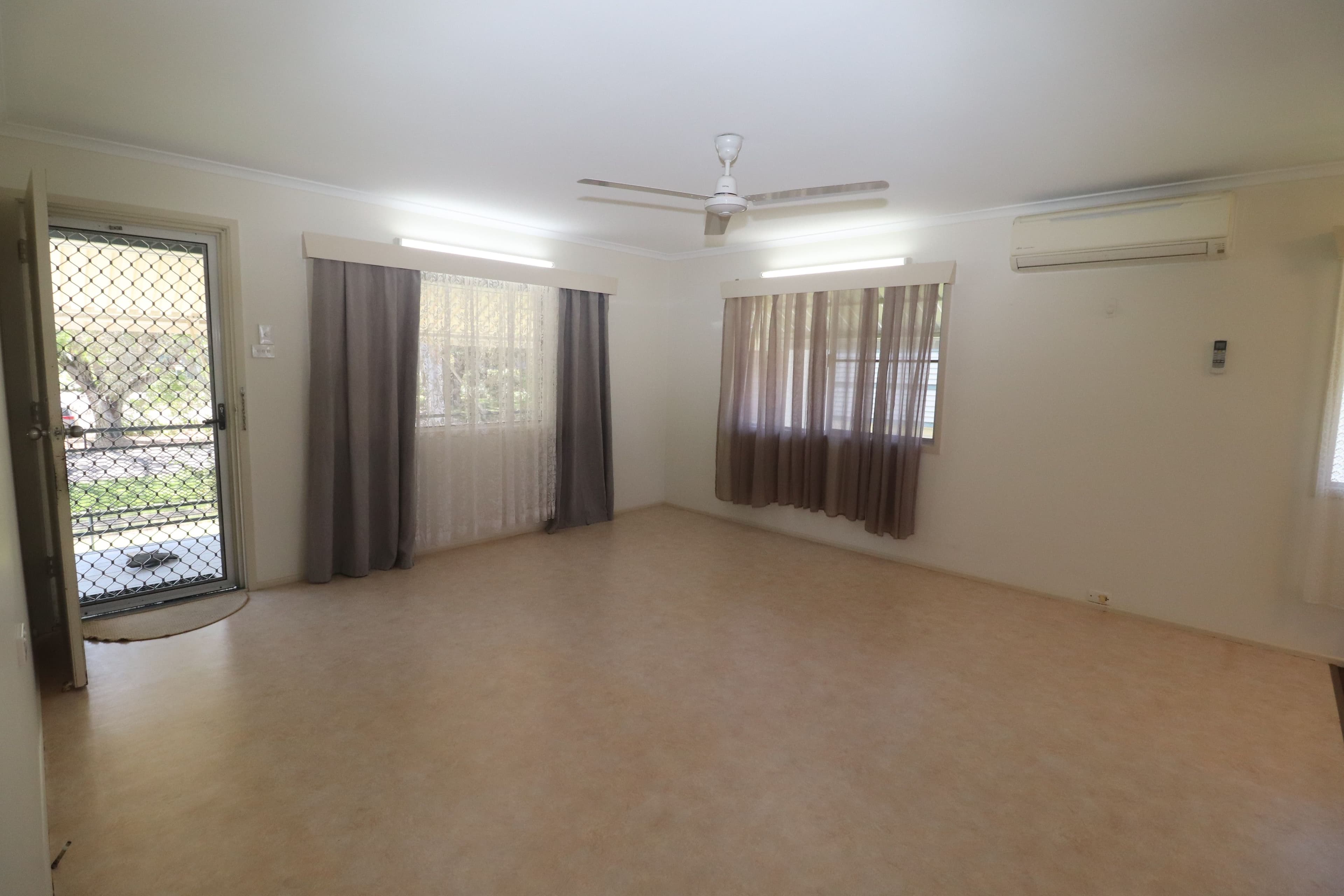 49 Cooper Street, Ingham QLD 4850, Ingham - Thumbnail 3