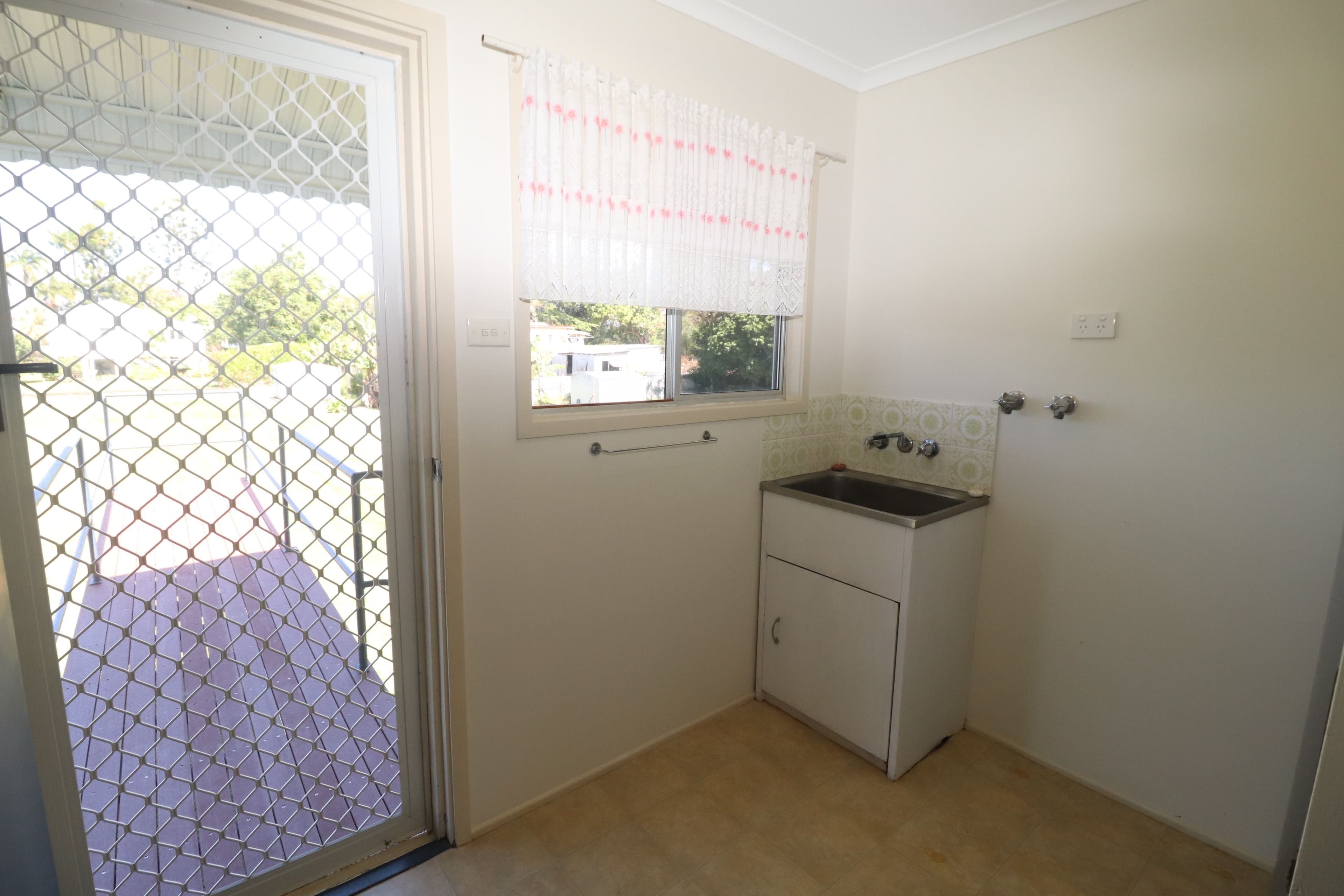 49 Cooper Street, Ingham QLD 4850, Ingham - Thumbnail 8