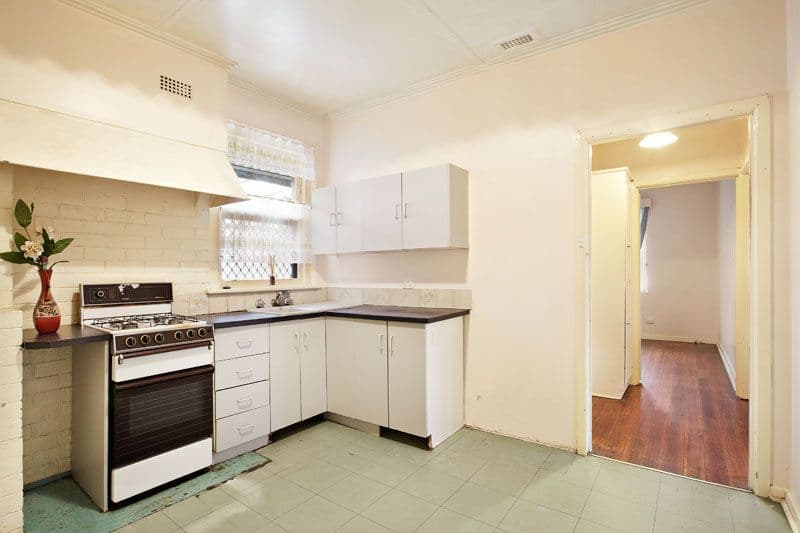 4 Wymbir Avenue, PRESTON VIC 3072, Preston - Thumbnail 3