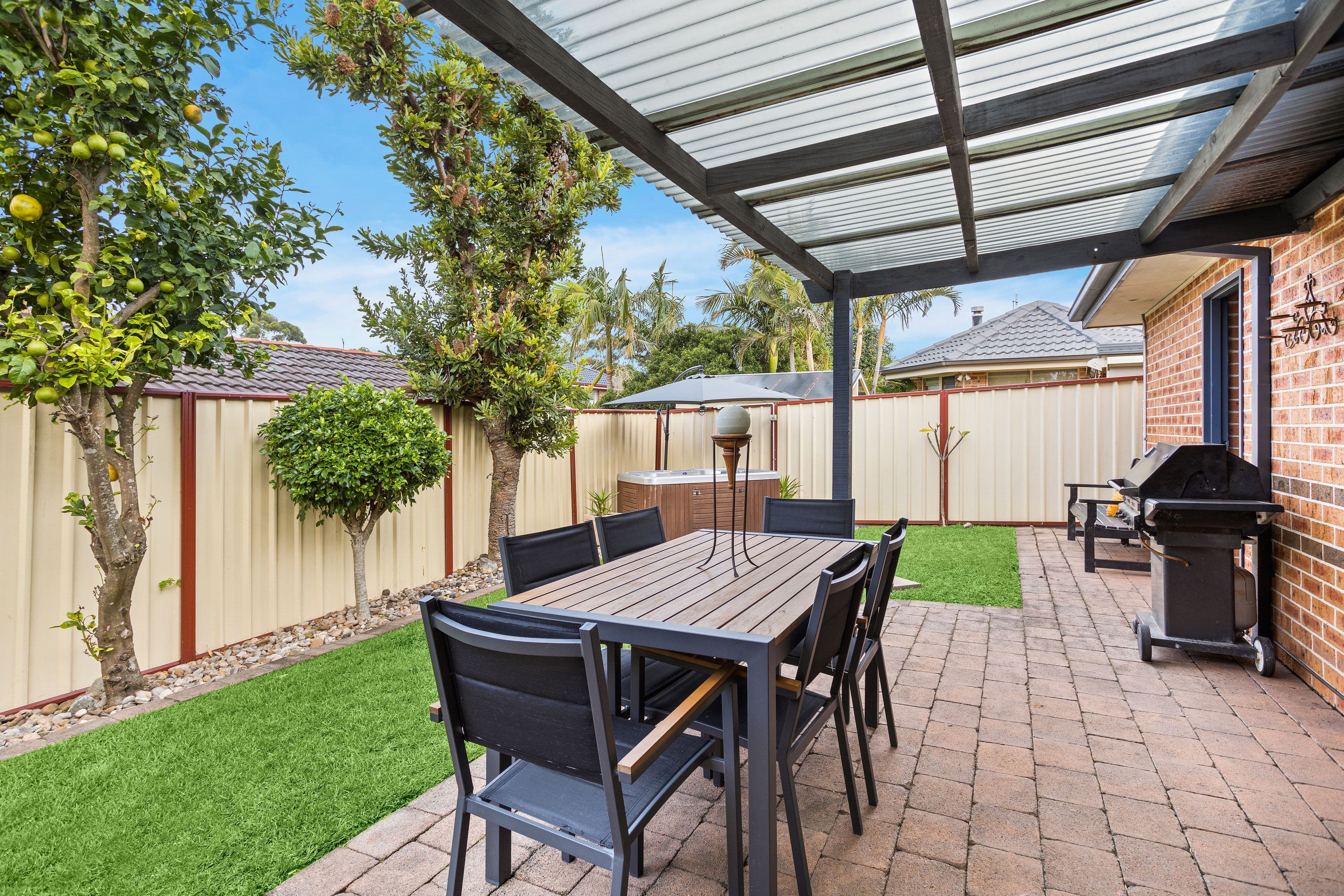 35 Heathcote Street, Helensburgh NSW 2508, Helensburgh - Thumbnail 2