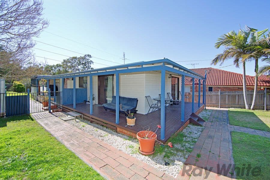 16 Deakin Avenue, Lake Munmorah NSW 2259, Lake Munmorah - Thumbnail 5