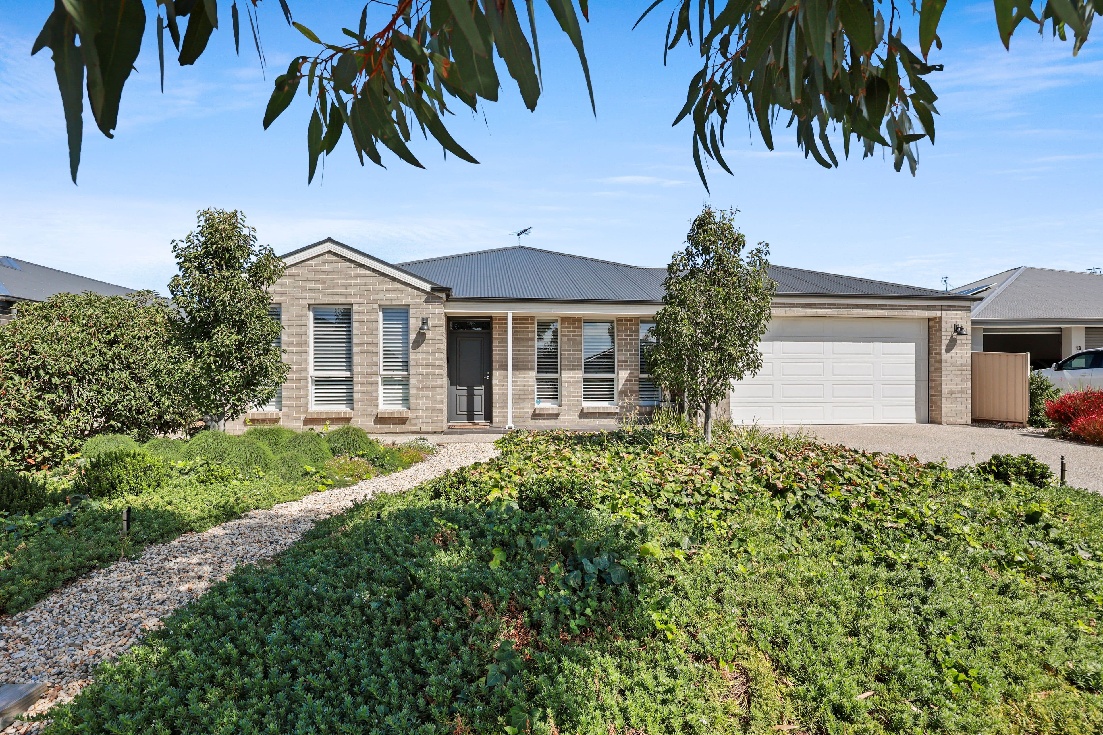 11 Khama Court, Hindmarsh Island SA 5214, Hindmarsh Island - Image 1
