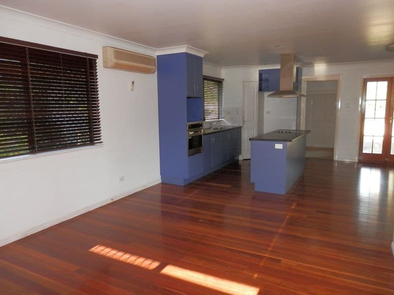 5 Willard Street, TIVOLI QLD 4305, Tivoli - Thumbnail 4