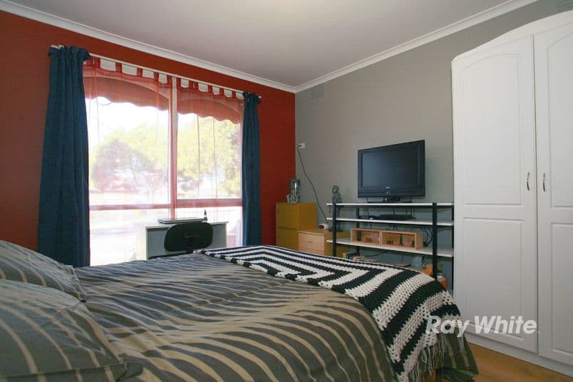 2 Fay Court, NOBLE PARK VIC 3174, Noble Park - Thumbnail 3