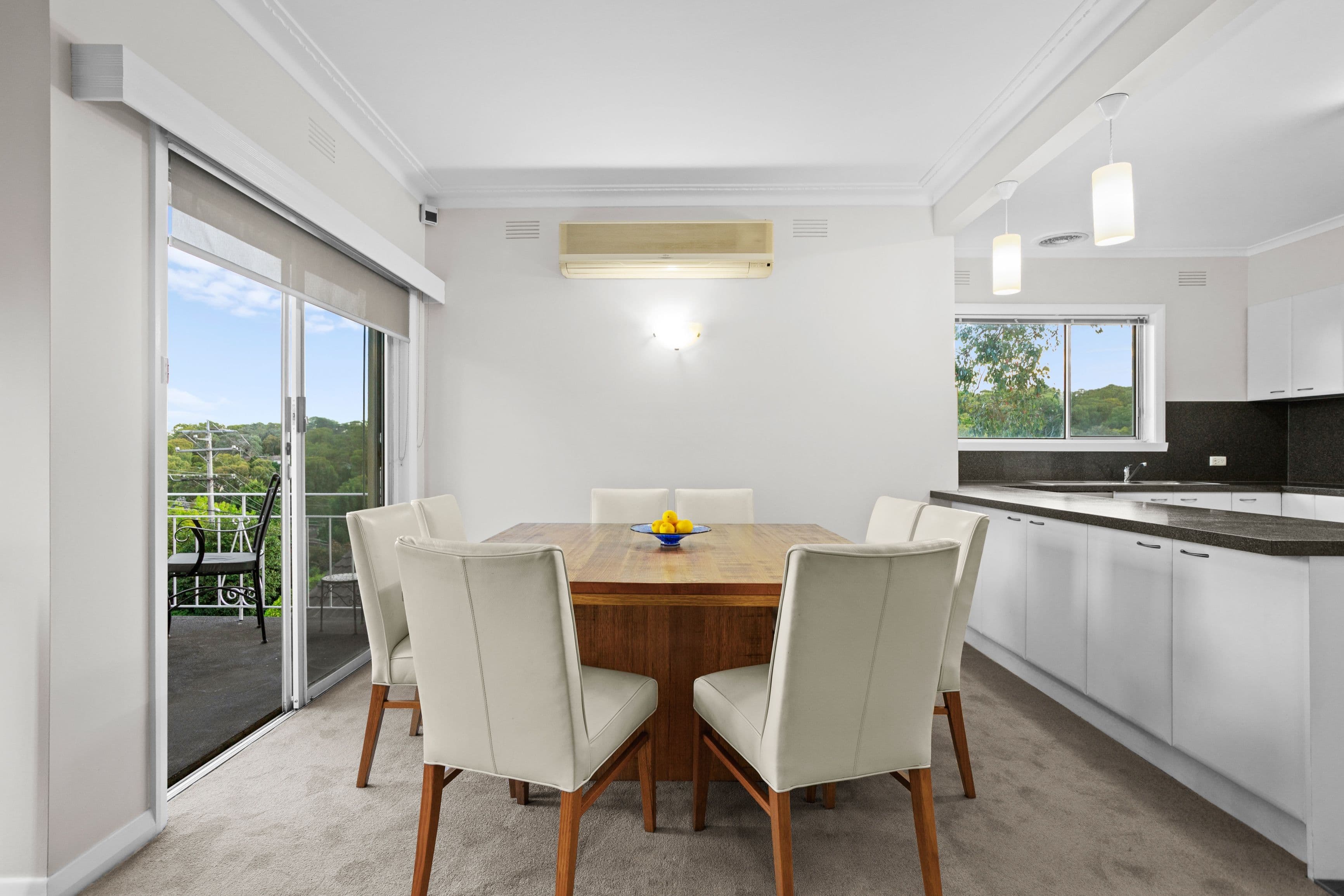 11 Outlook Crescent, Briar Hill VIC 3088, Briar Hill - Thumbnail 8
