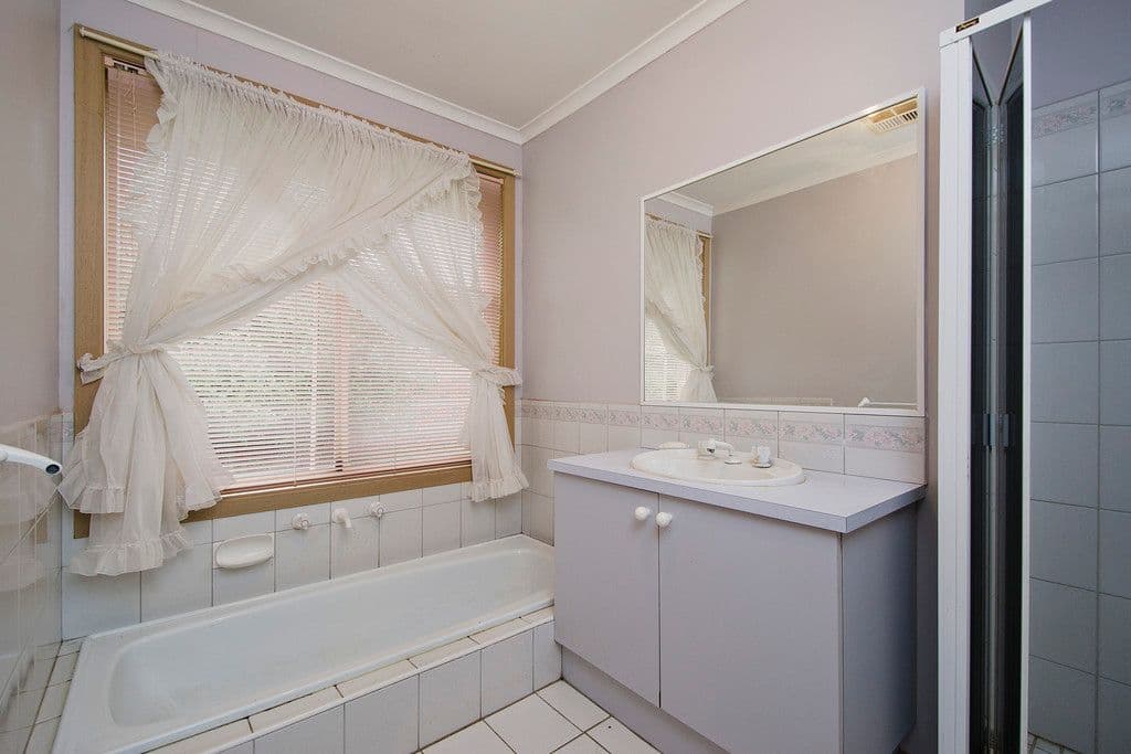1 Quarrion Court, HOPPERS CROSSING VIC 3029, Hoppers Crossing - Thumbnail 8