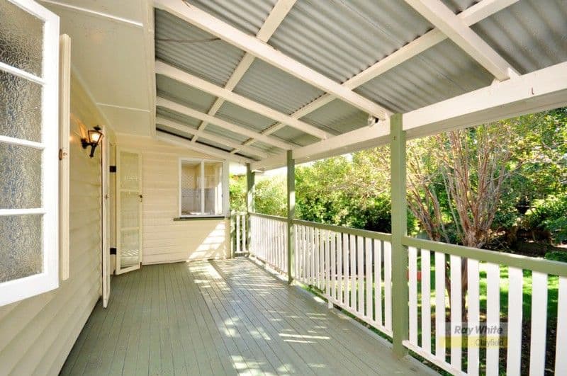 WOOLOOWIN QLD 4030, Wooloowin - Thumbnail 2