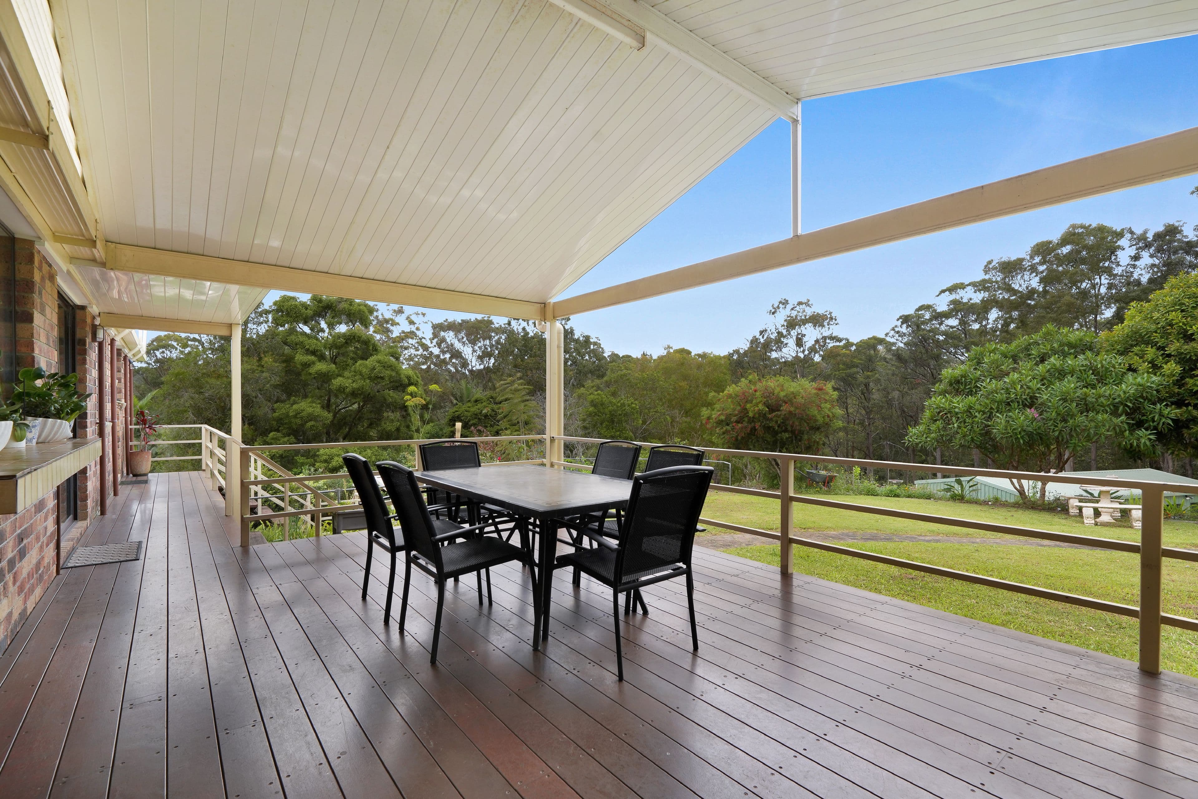 6 Warrambeen Place, Mudgeeraba QLD 4213, Mudgeeraba - Thumbnail 3
