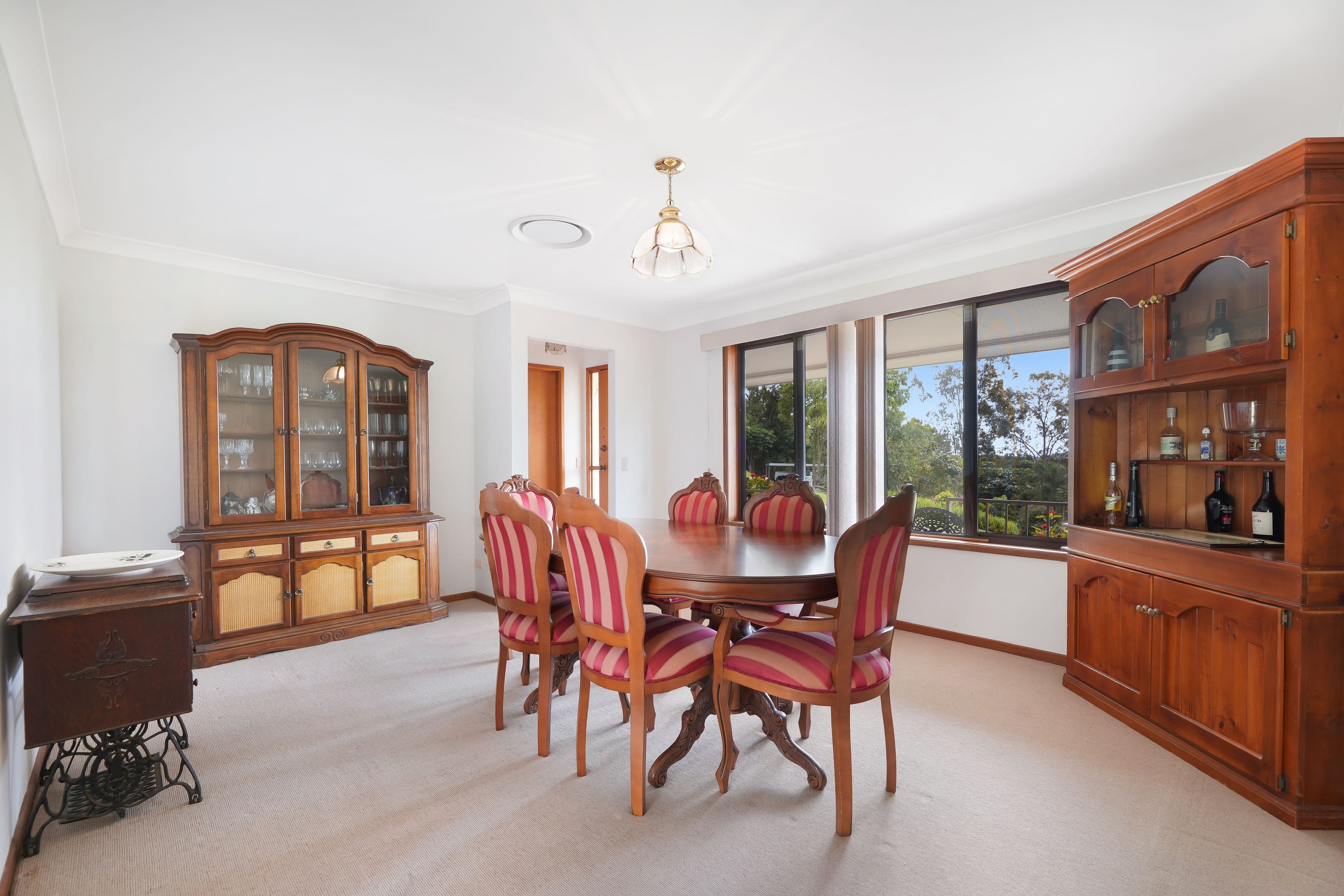 6 Warrambeen Place, Mudgeeraba QLD 4213, Mudgeeraba - Thumbnail 5