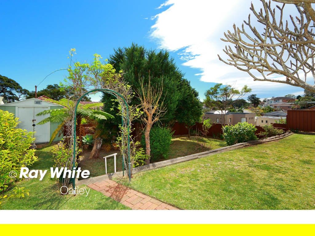 28 Boorara Avenue, OATLEY NSW 2223, Oatley - Thumbnail 6