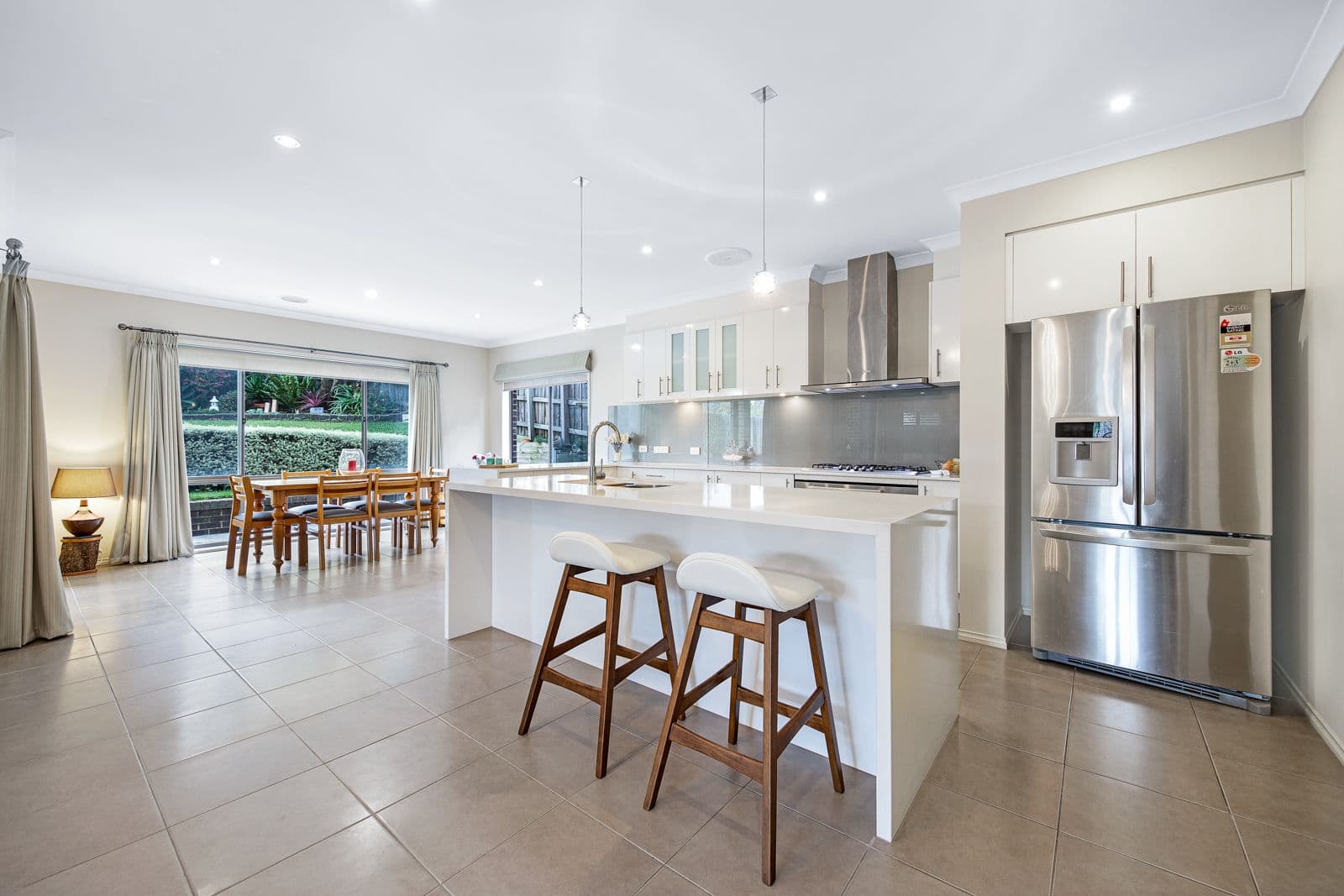 13 Homestead Drive, Wheelers Hill VIC 3150, Wheelers Hill - Thumbnail 2