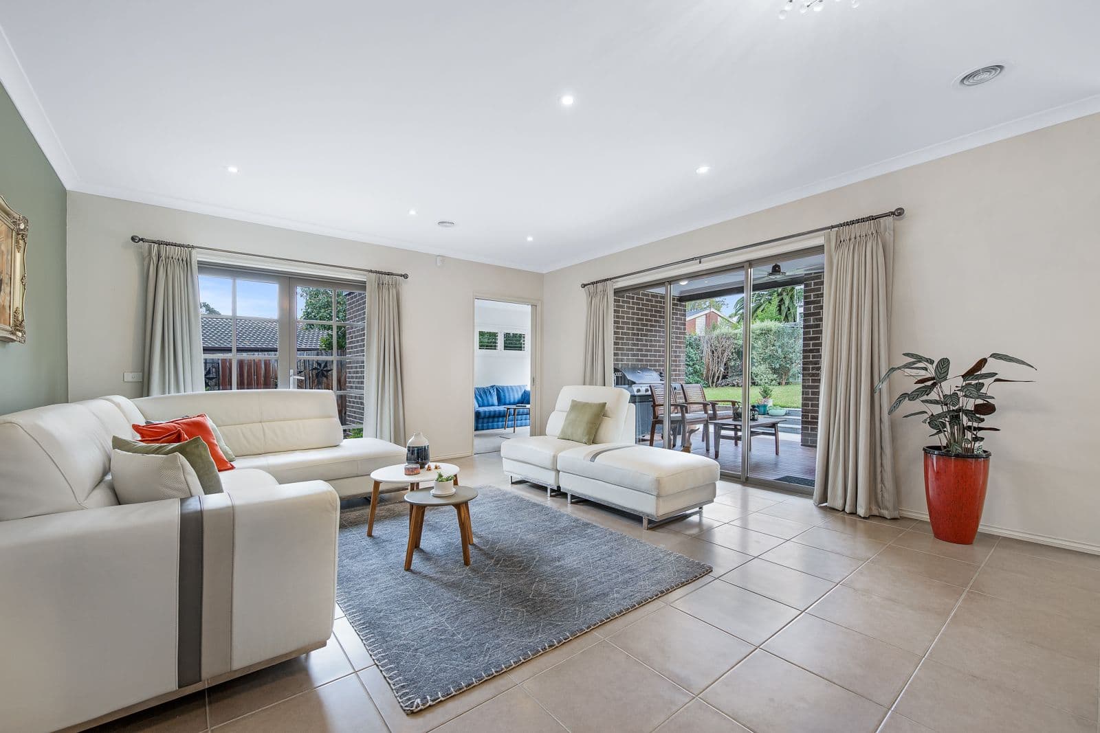 13 Homestead Drive, Wheelers Hill VIC 3150, Wheelers Hill - Thumbnail 4
